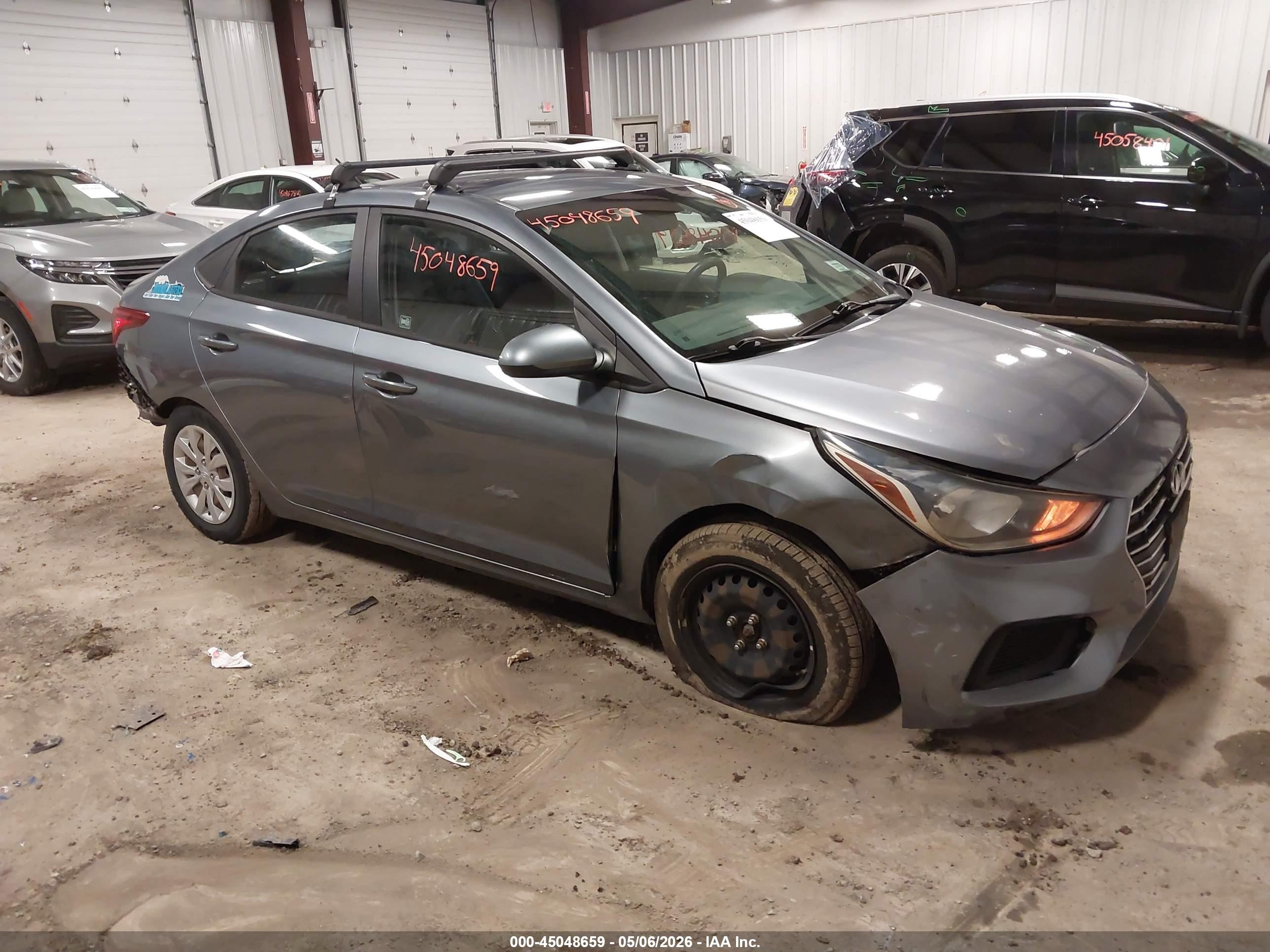 2020 Hyundai Accent SE, VIN 3KPC24A65LE104545 — Front end