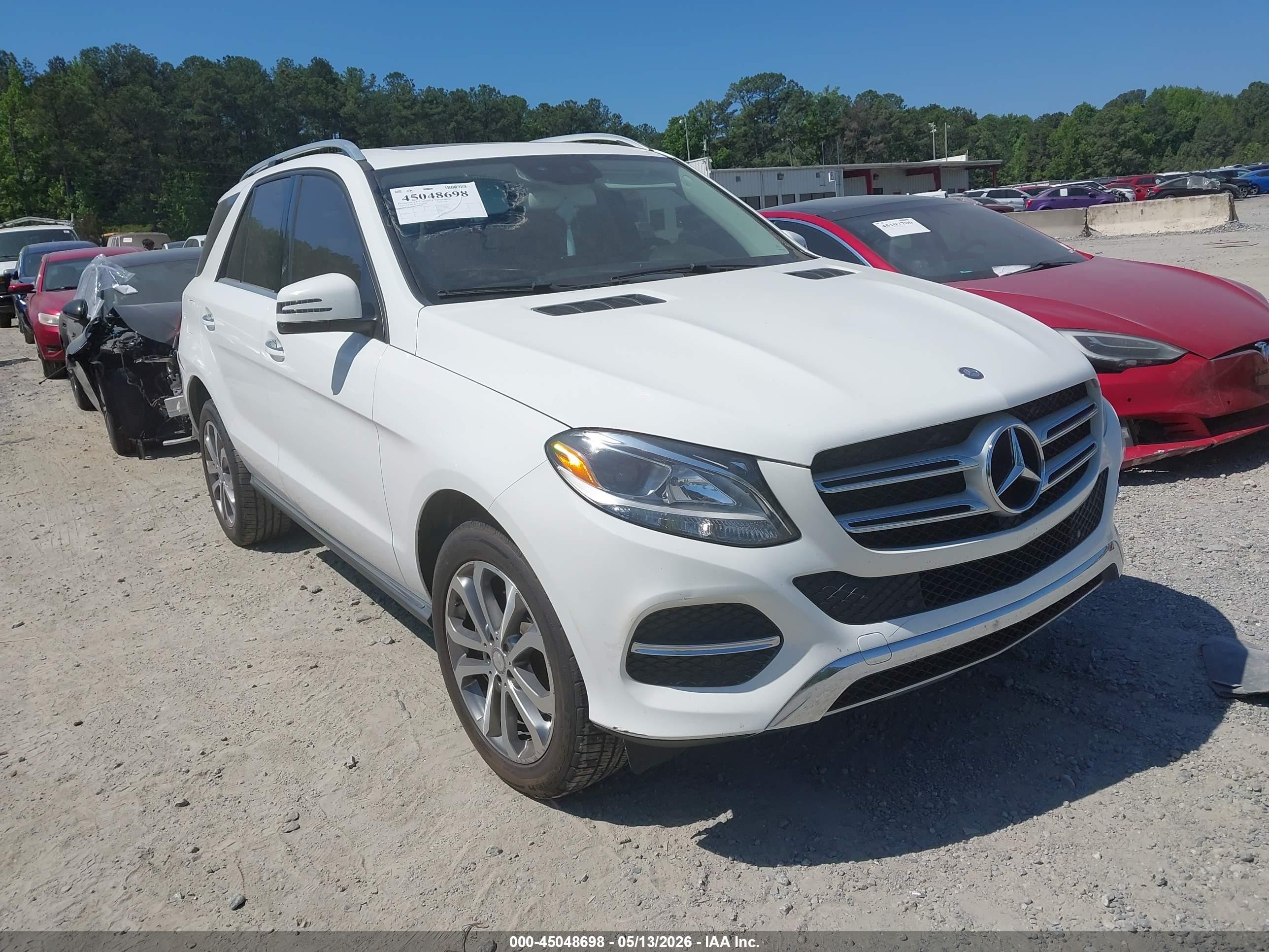 2016 Mercedes-Benz GLE 350, VIN 4JGDA5JB3GA711509 — Rear end