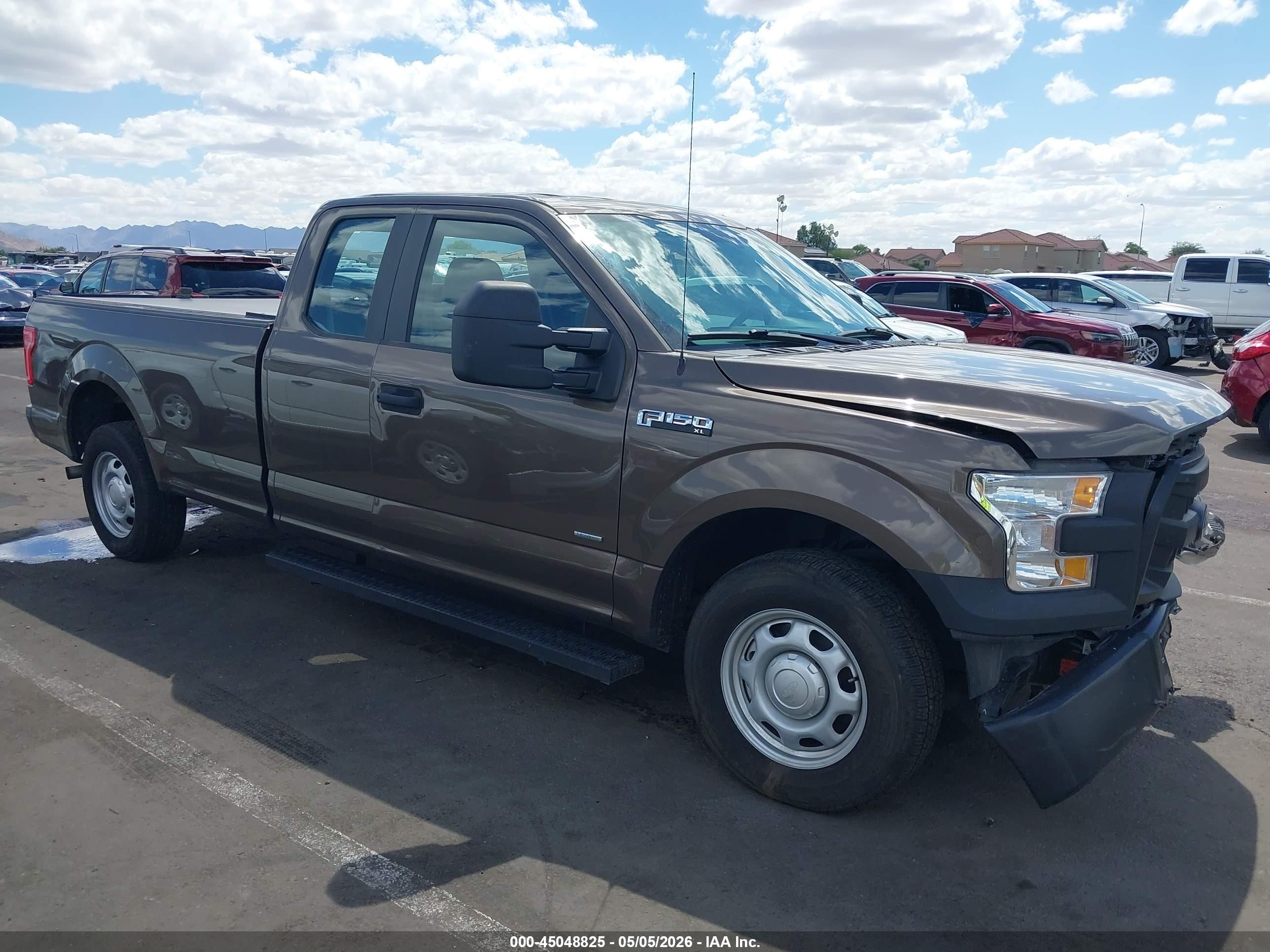 2017 Ford F-150 XL, VIN 1FTFX1CG9HKD25623 — Side
