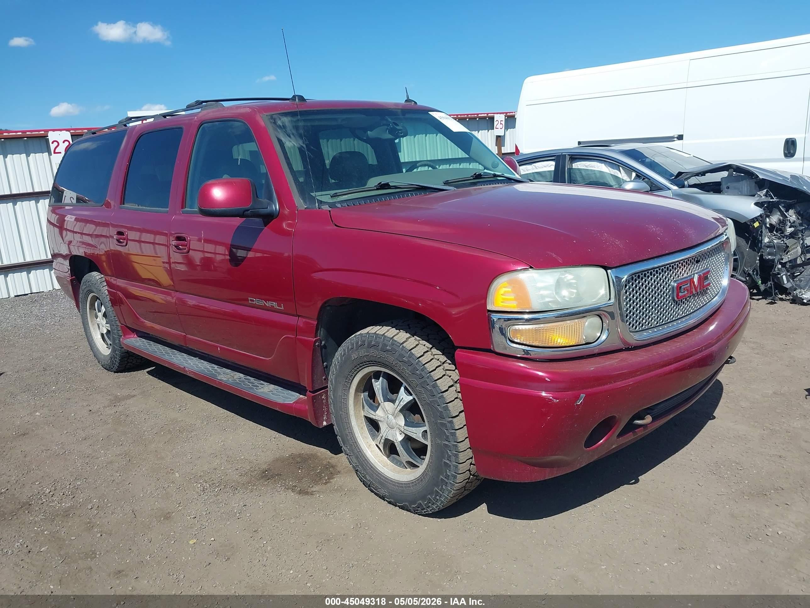 2005 GMC Yukon XL, VIN 1GKFK66U85J128011 — Normal wear