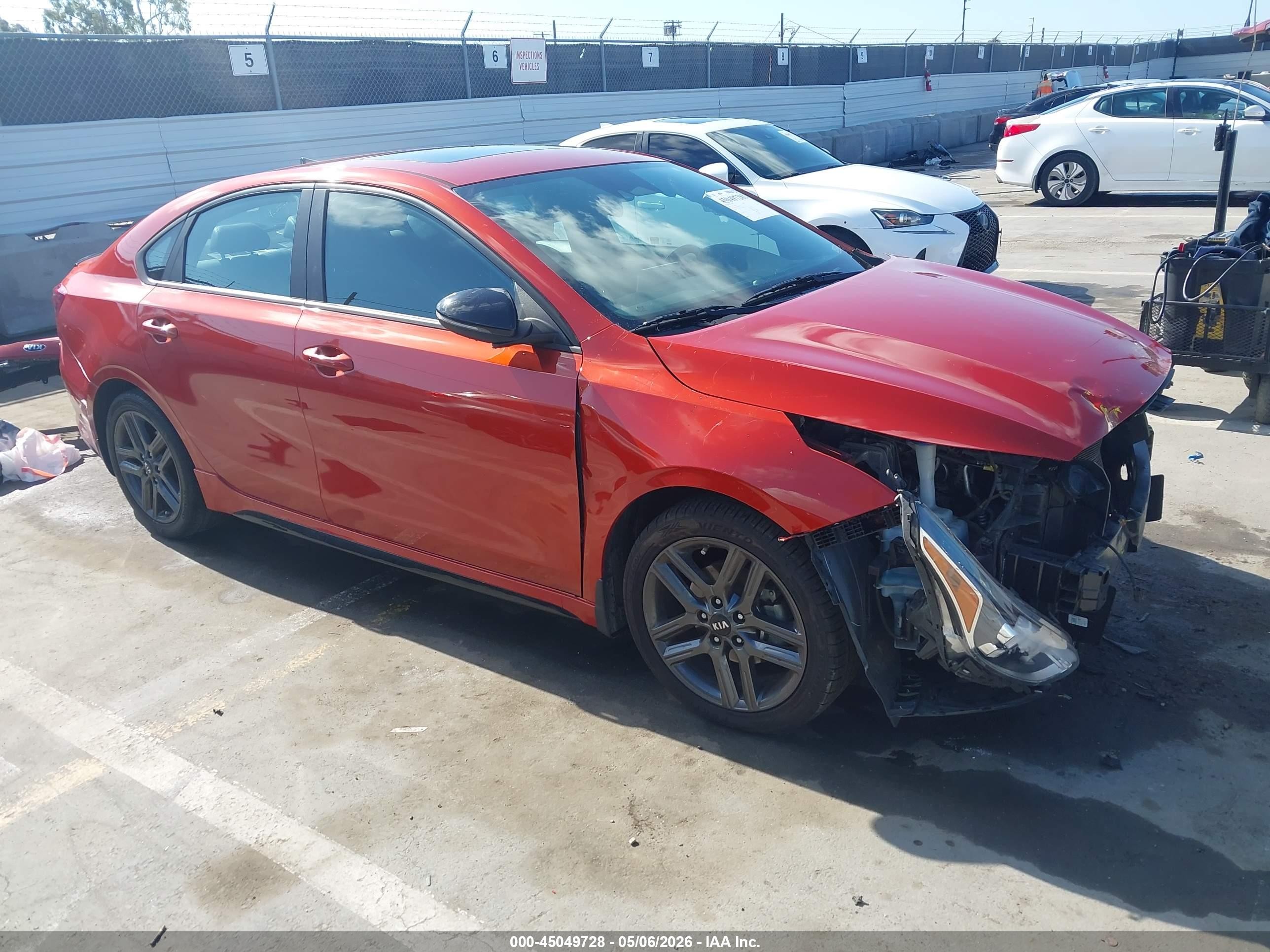 2021 Kia Forte GT-Line, VIN 3KPF34AD2ME388792 — Front end