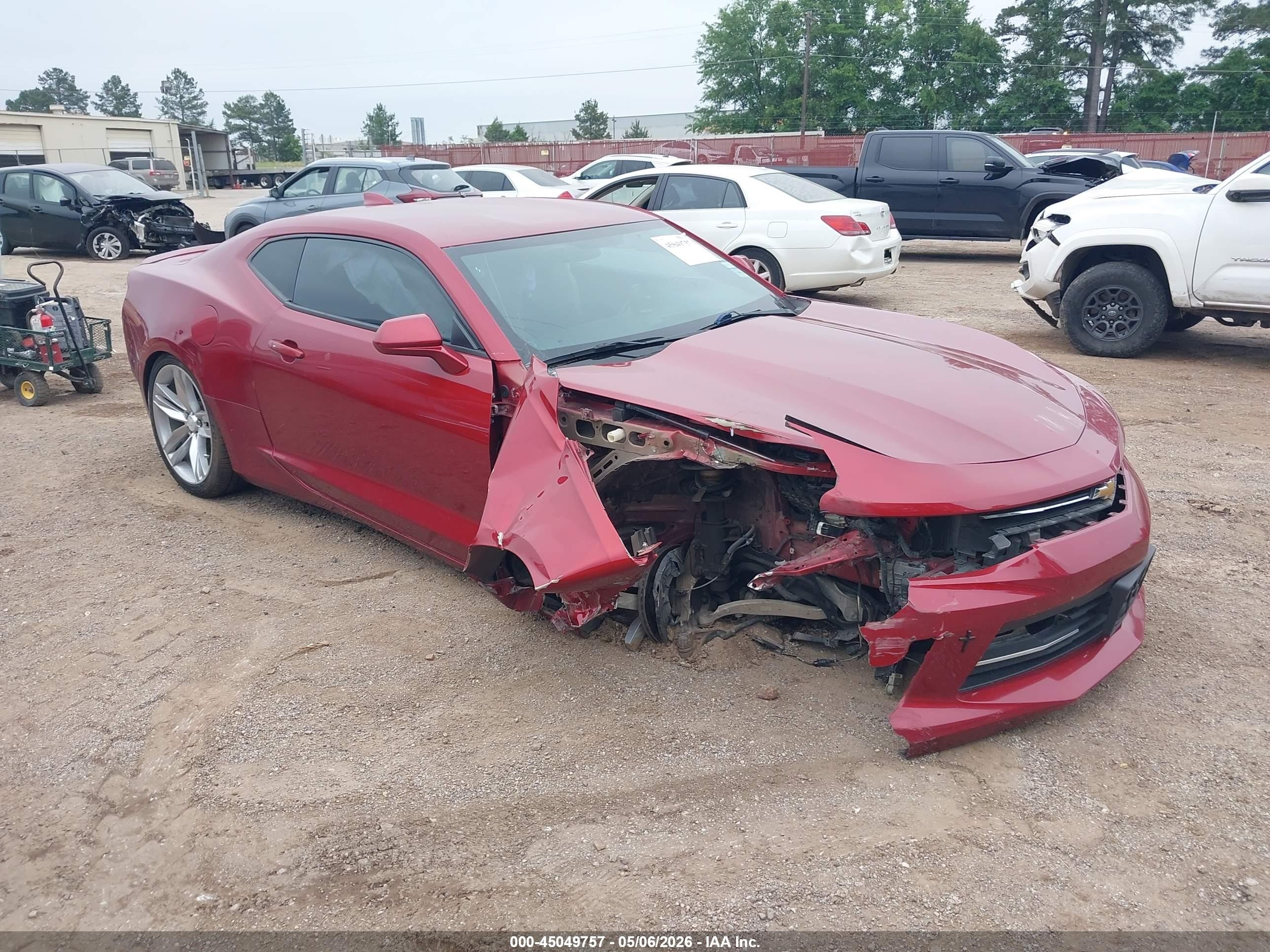 2018 Chevrolet Camaro 1LT, VIN 1G1FB1RS1J0145542 — Front end