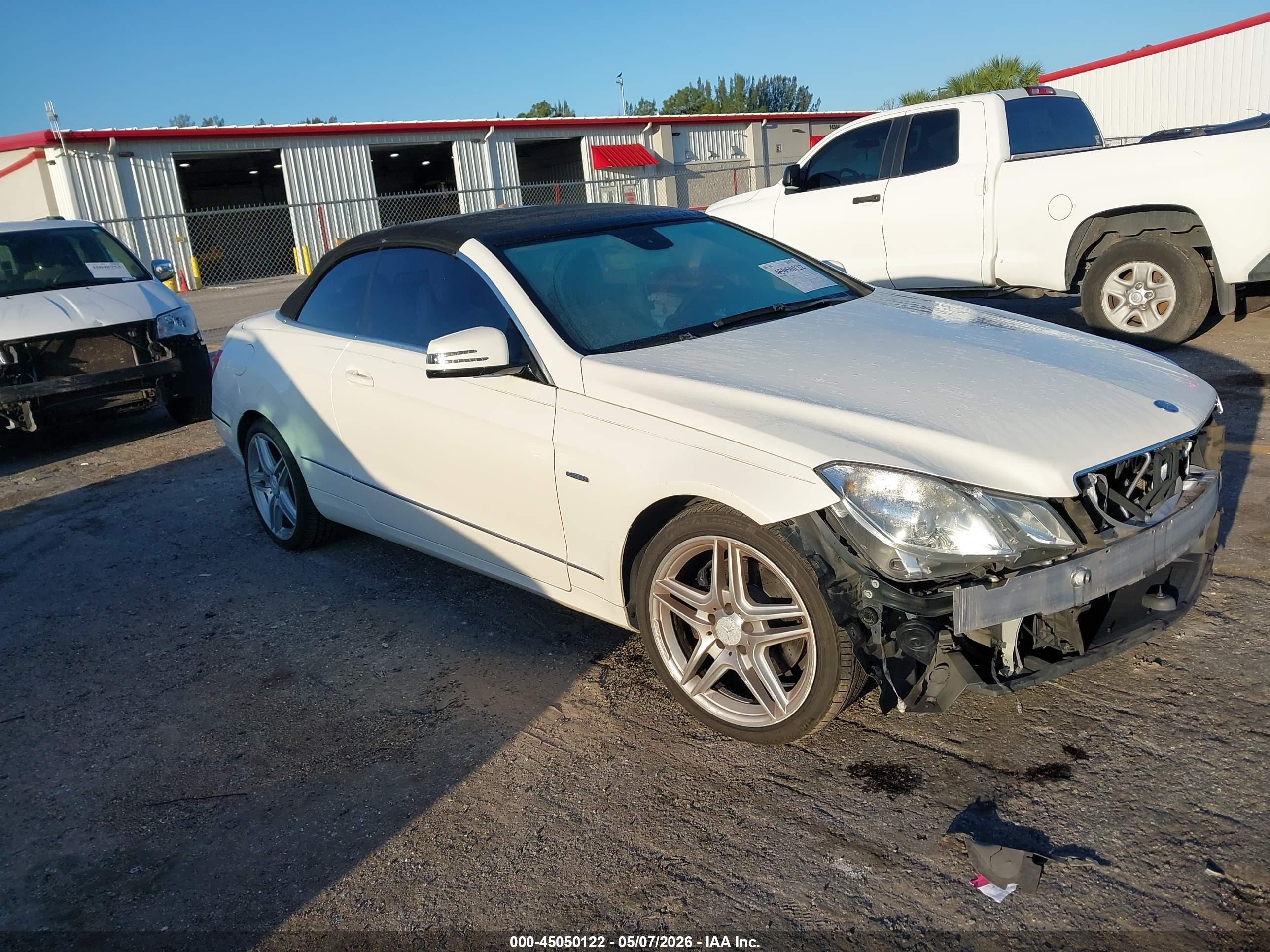 2012 Mercedes-Benz E 350, VIN WDDKK5KF8CF146607 — Front end