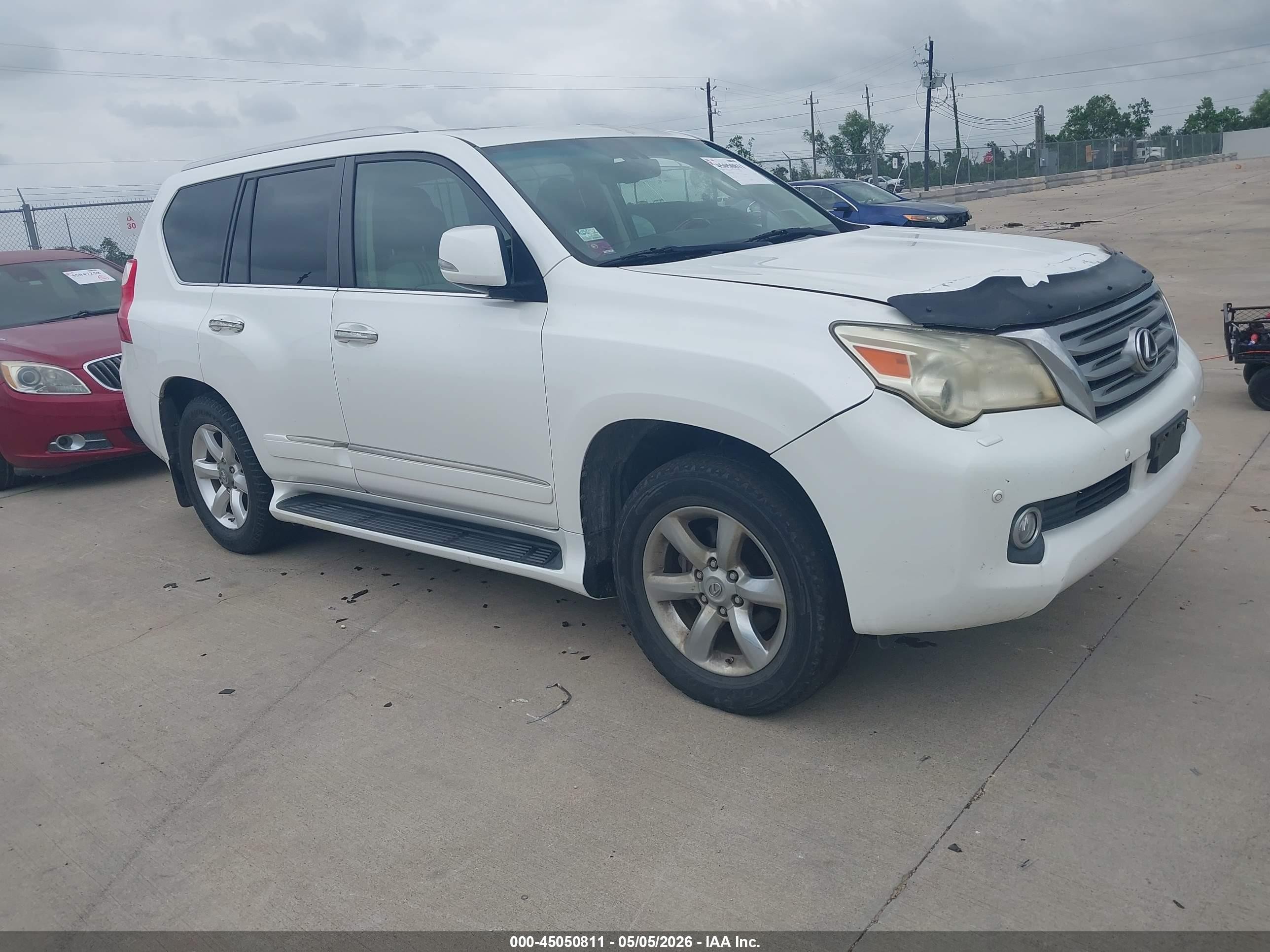 2011 Lexus GX 460 Premium, VIN JTJJM7FX2B5022459 — Normal wear