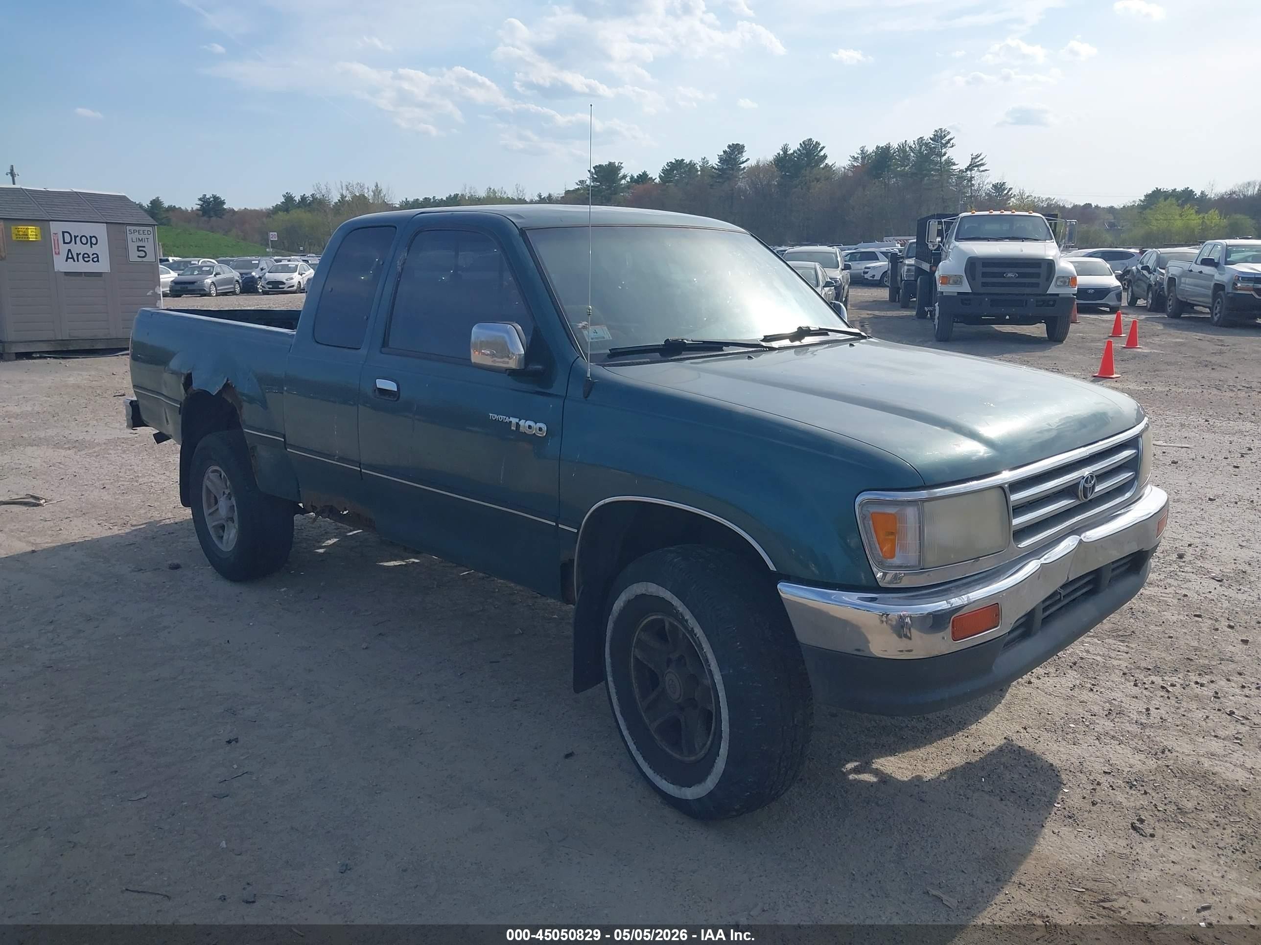 1997 Toyota T100 SR5, VIN JT4UN24D2V0050000 — Normal wear