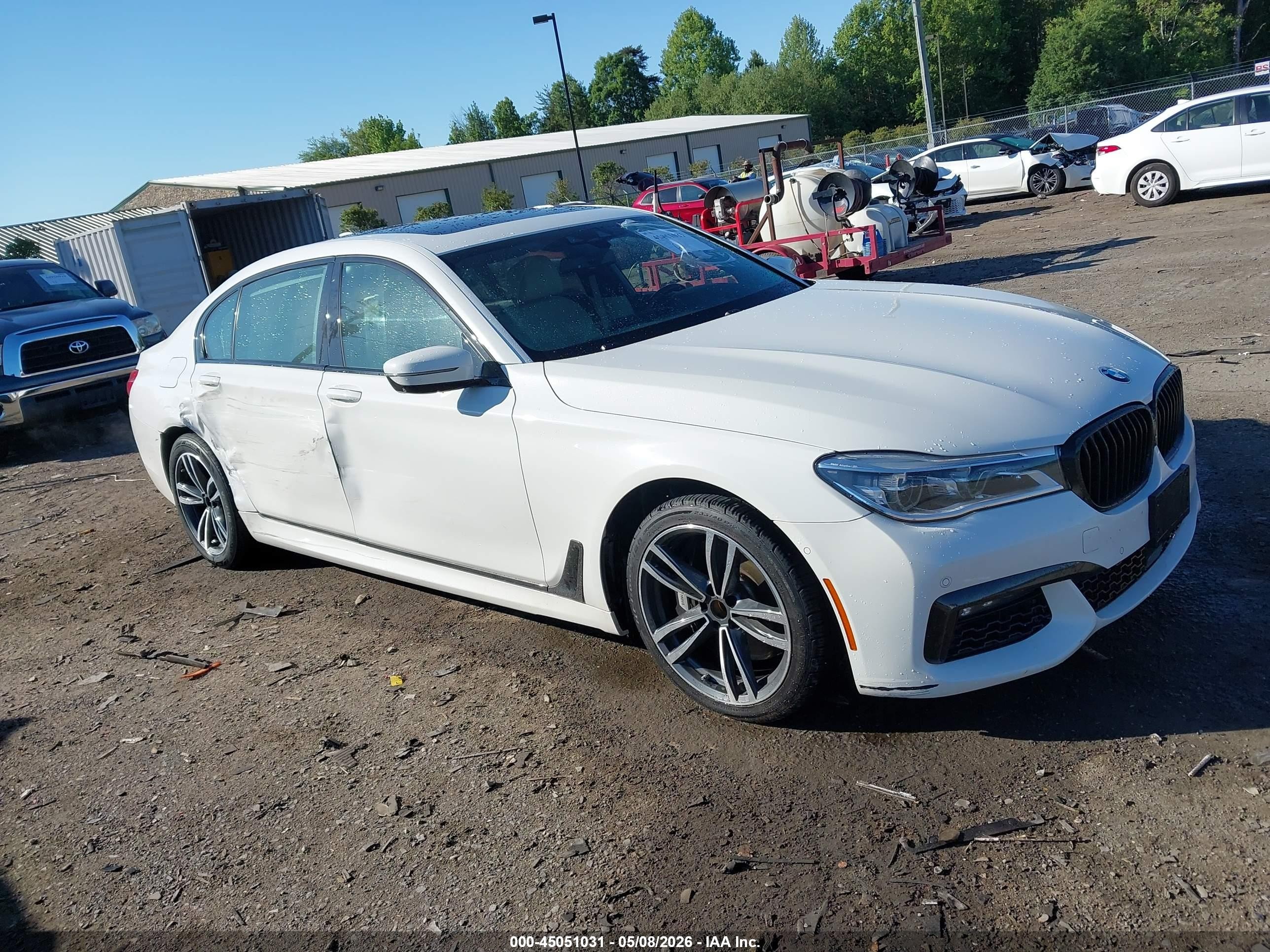 2016 BMW 7 Series 750i, VIN WBA7F0C59GGL99185 — Side