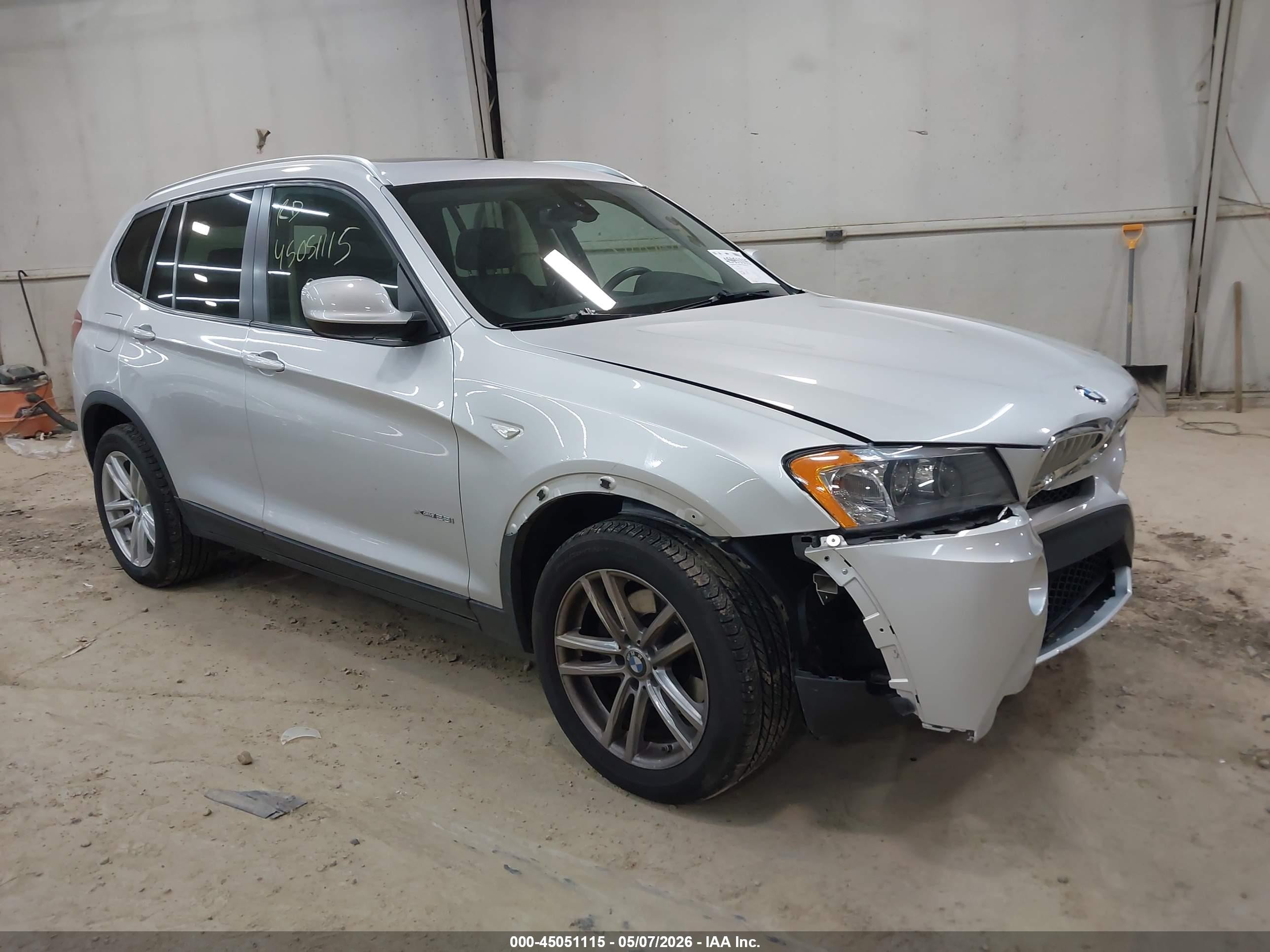 2012 BMW X3 28i, VIN 5UXWX5C58CL724076 — Перед