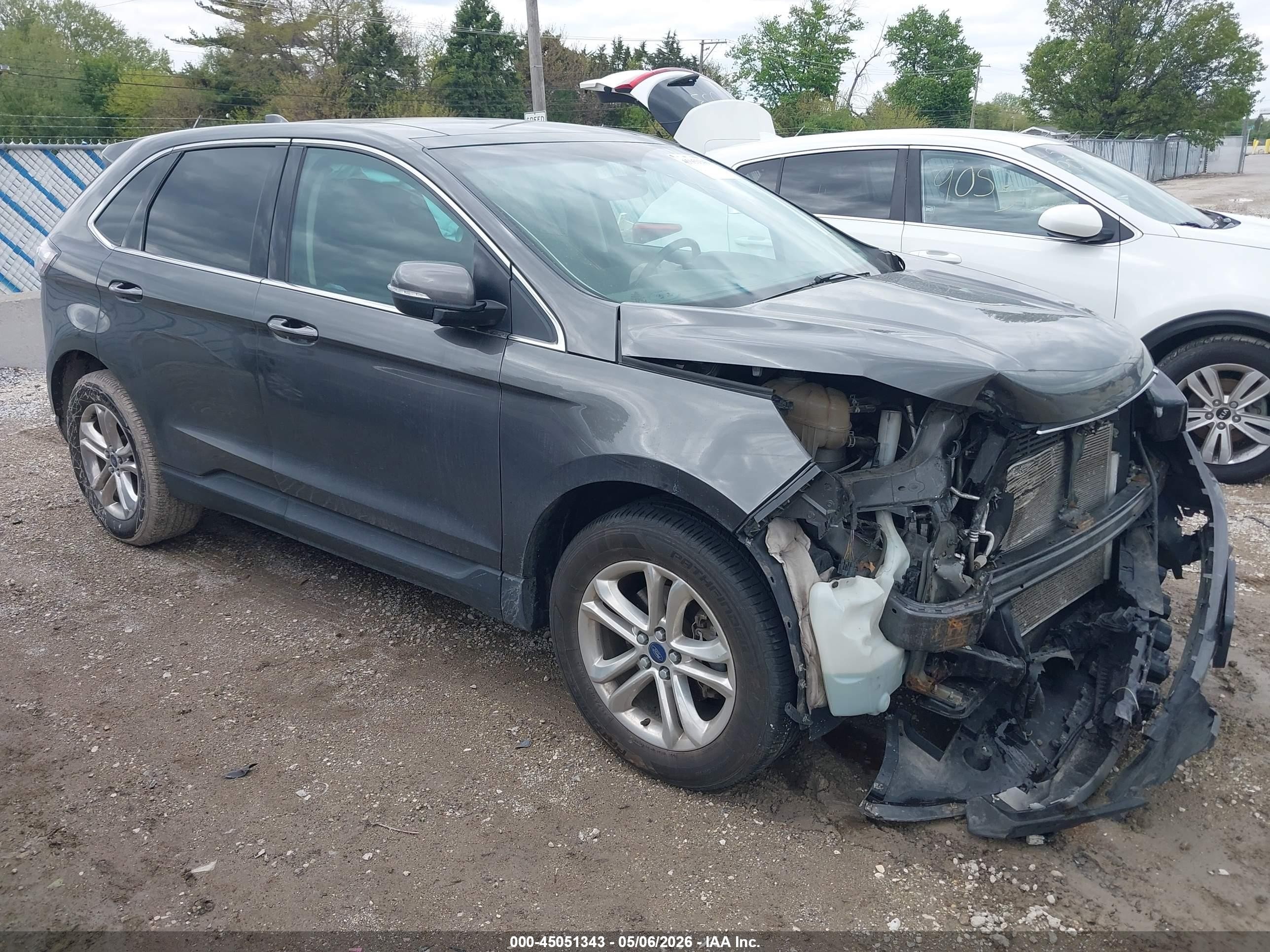 2017 Ford Edge SEL, VIN 2FMPK3J87HBC35368 — Front end