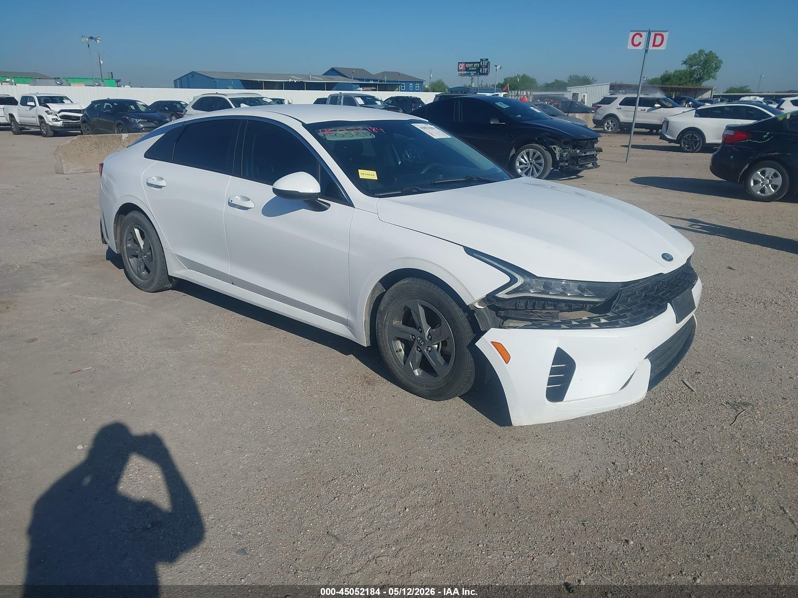 2021 Kia K5 LXS, VIN 5XXG14J28MG050782 — Side