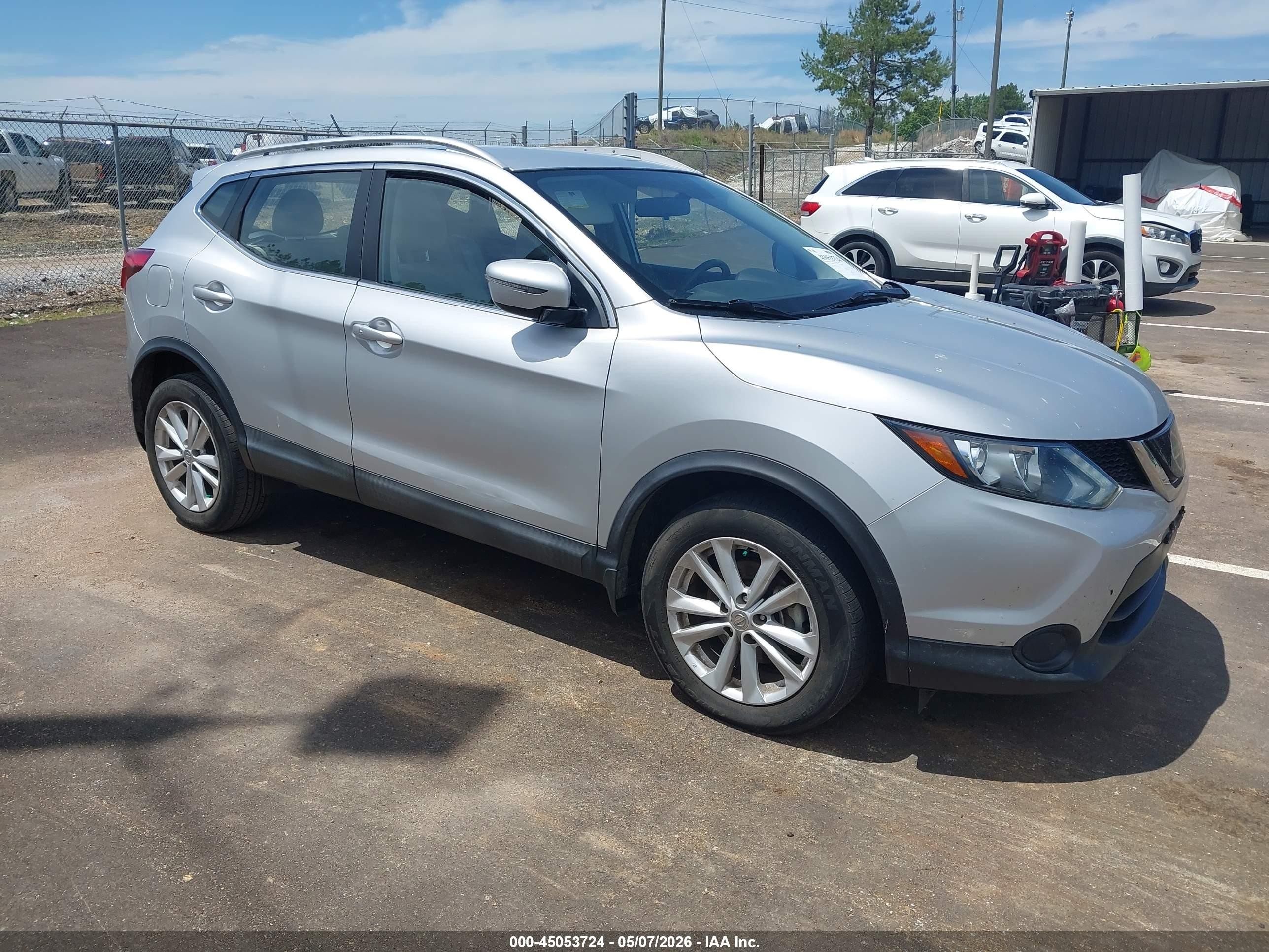 2018 Nissan Rogue SL, VIN JN1BJ1CP1JW192874 — Fresh water flood