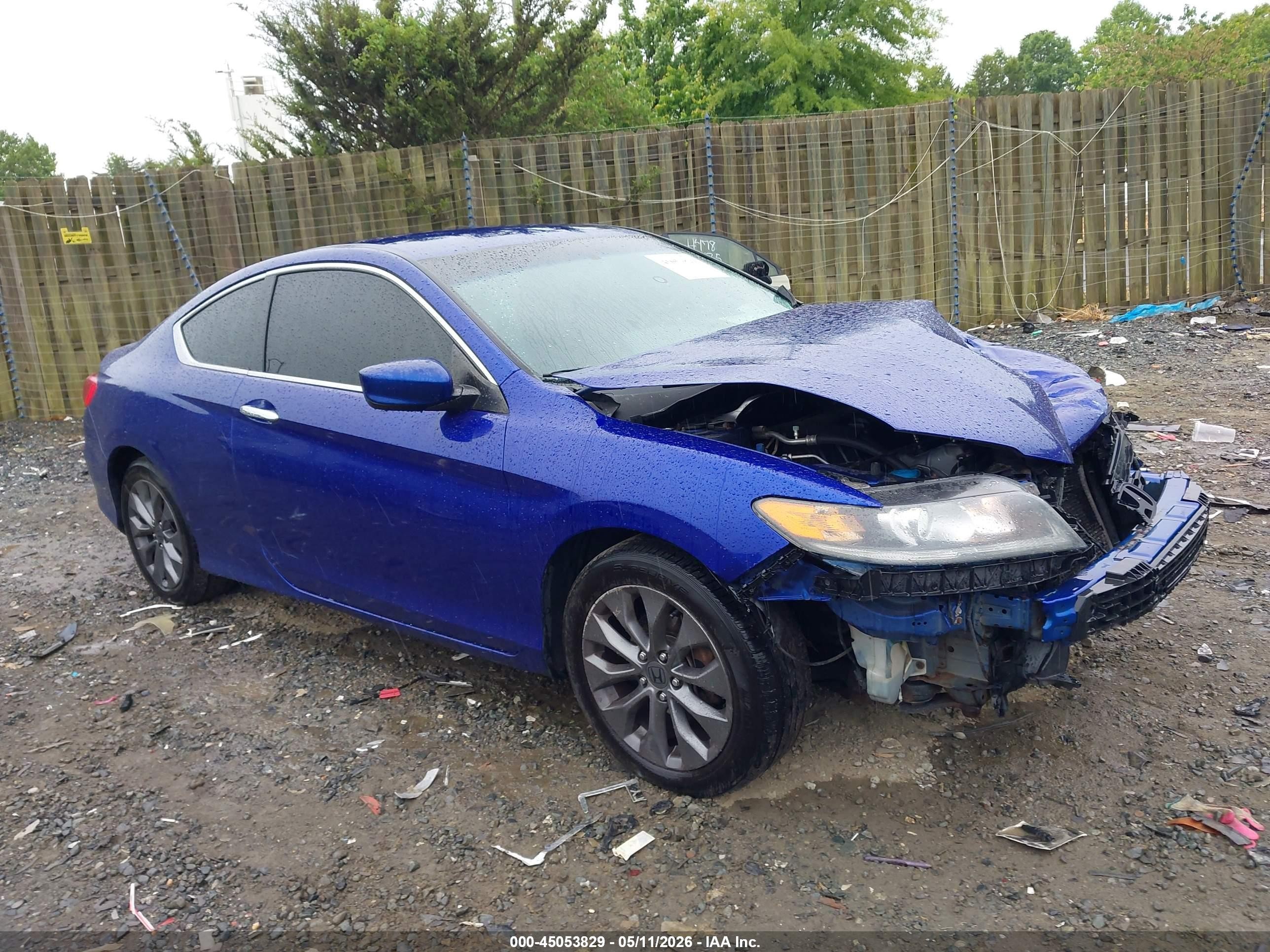 2014 Honda Accord LX-S, VIN 1HGCT1B37EA002381 — Front end