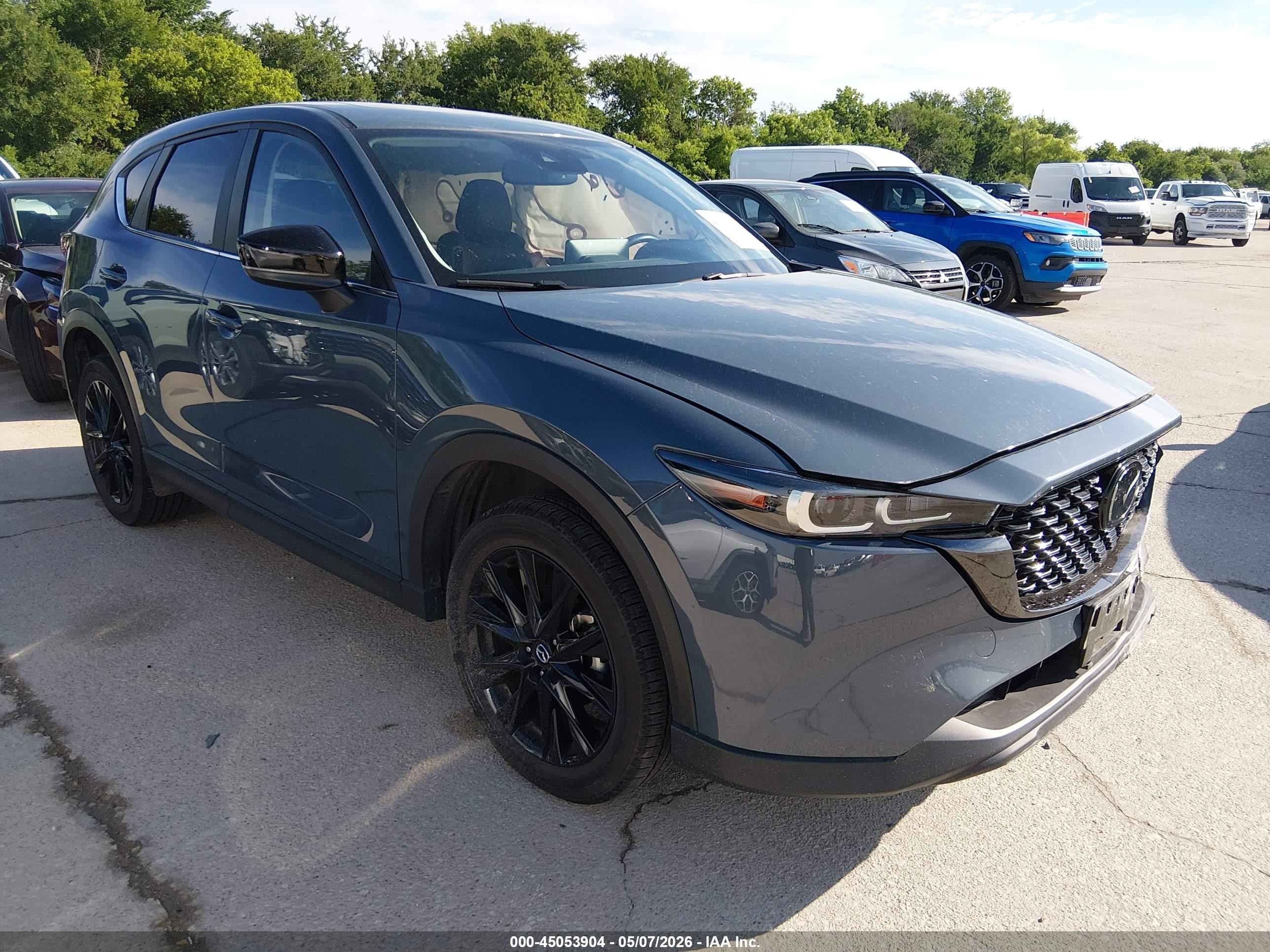 2025 Mazda CX-5 S Carbon Edition, VIN JM3KFBCM9S0675941 — Бок