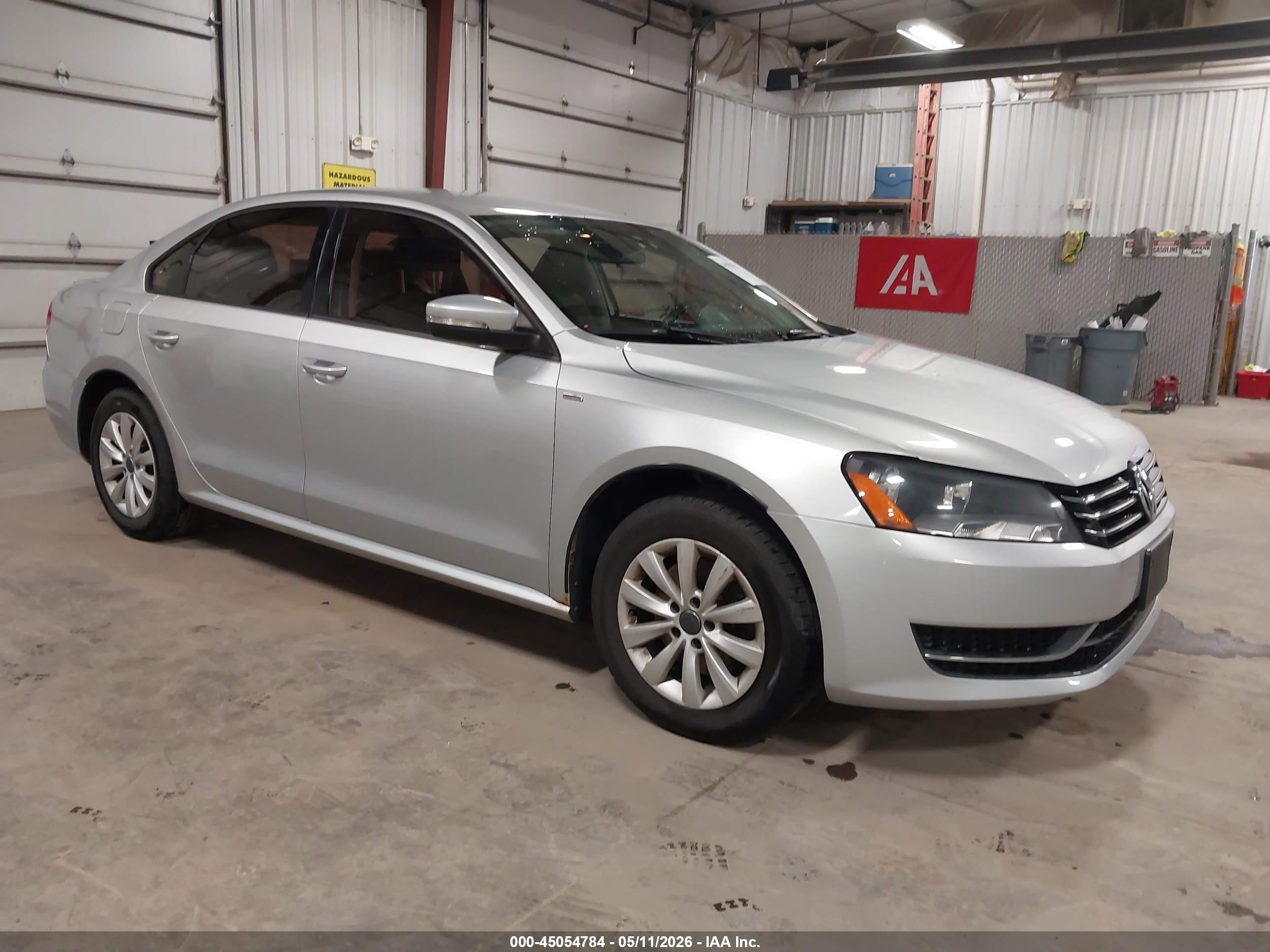 2014 Volkswagen Passat S, VIN 1VWAH7A36EC022747 — Side