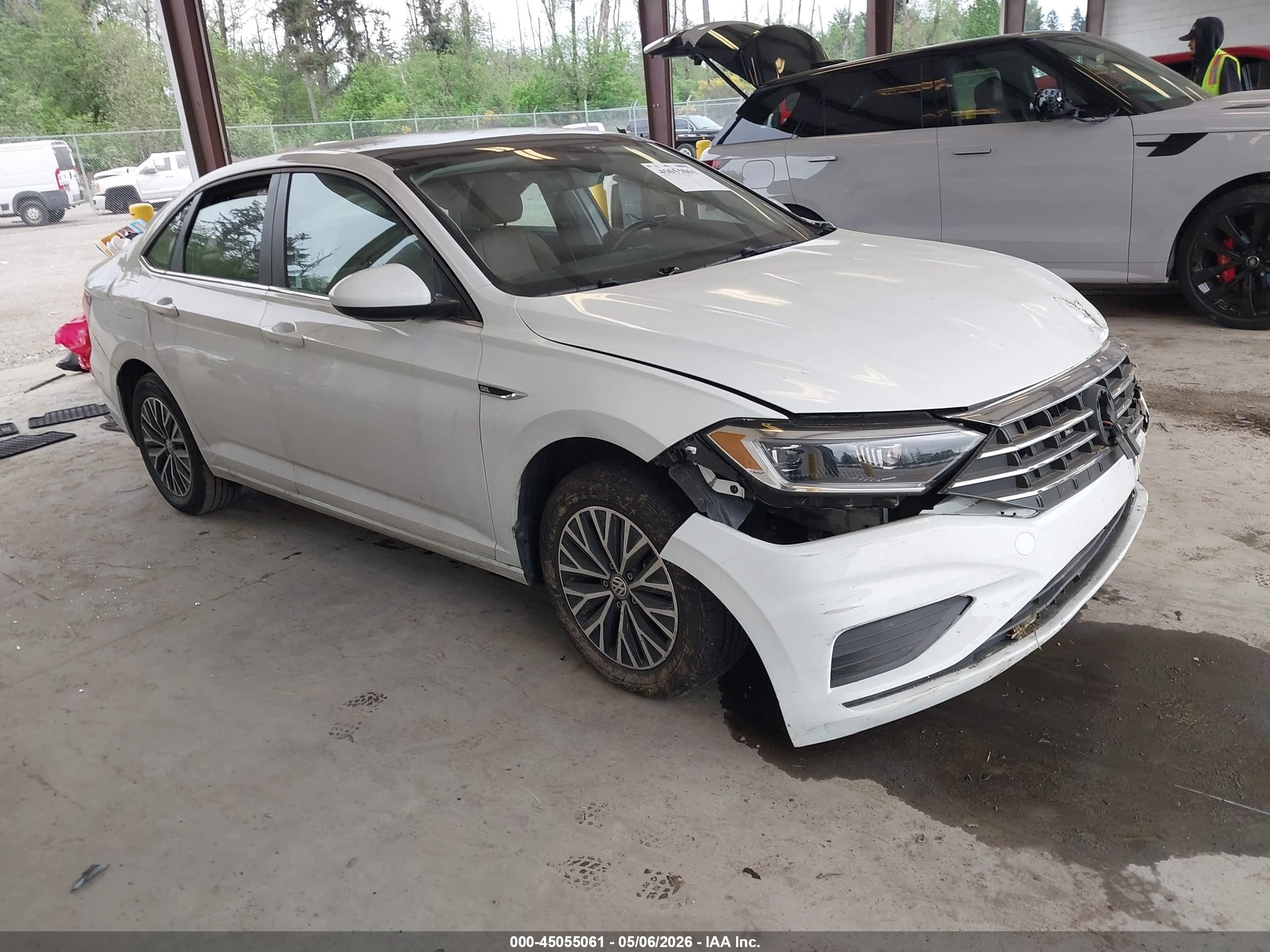 2019 Volkswagen Jetta SEL, VIN 3VWE57BU7KM066302 — Storm