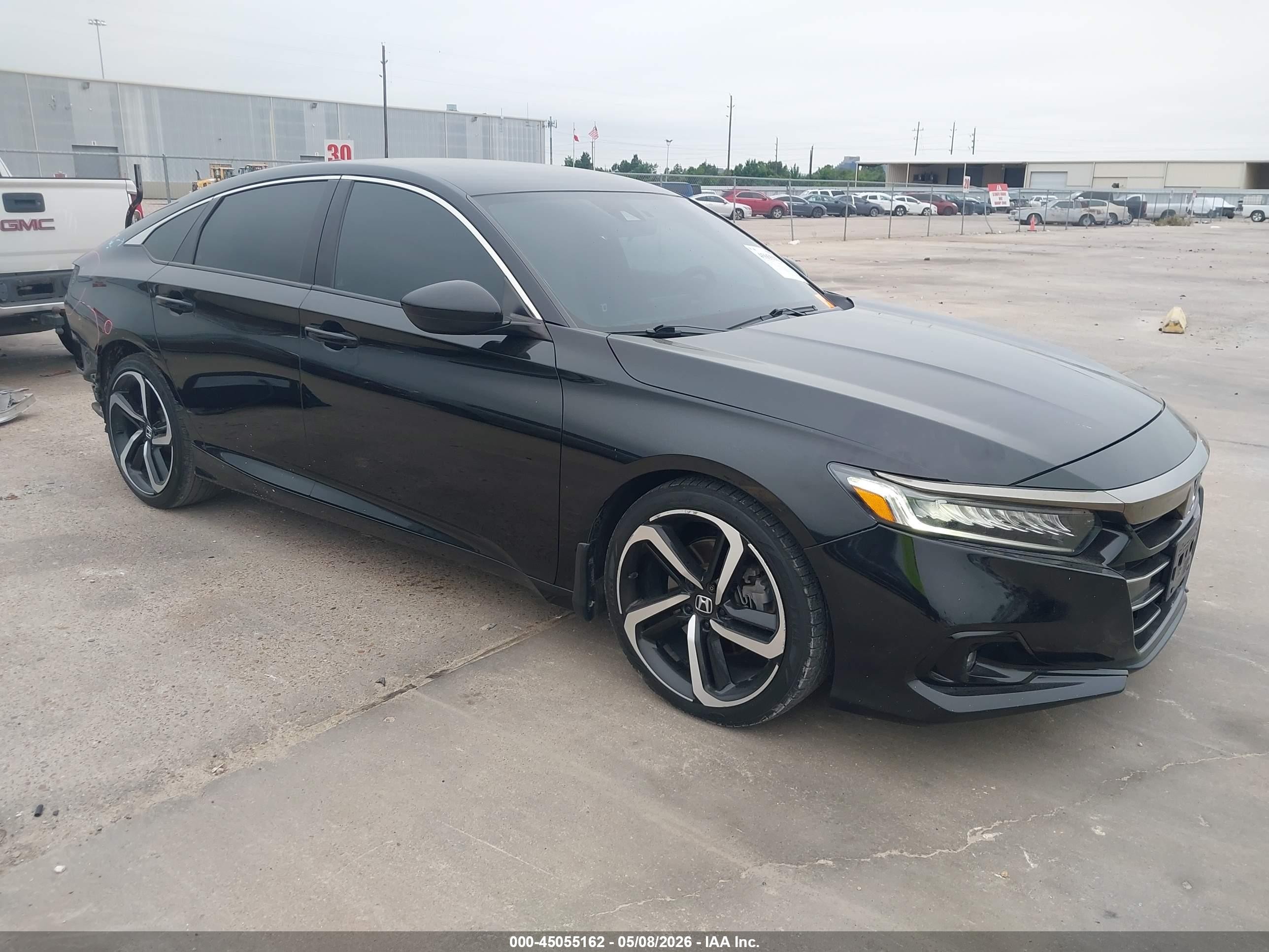 2022 Honda Accord Sport, VIN 1HGCV1F38NA049102 — Rear end