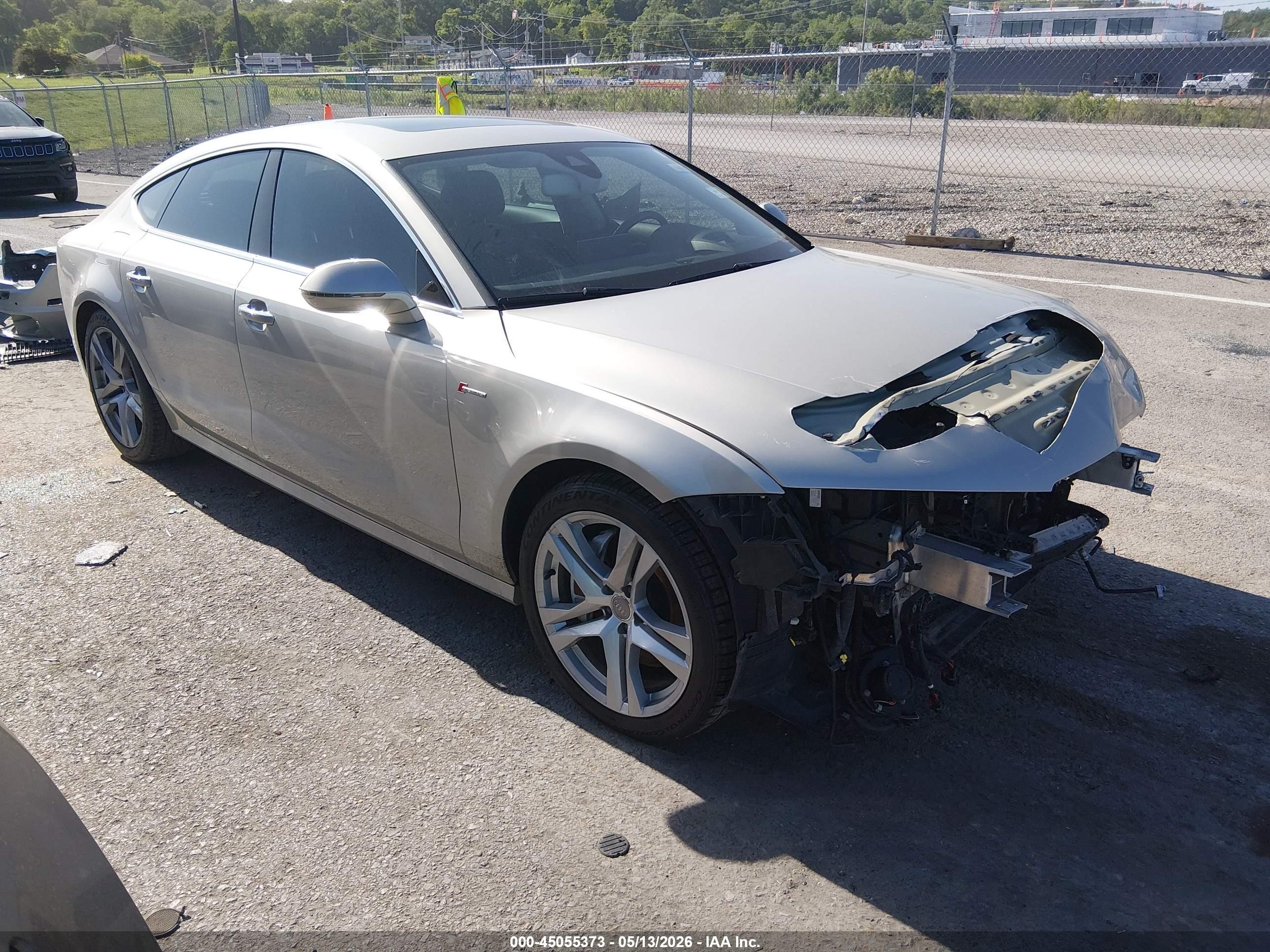 2017 Audi A7 Prestige, VIN WAU22AFC6HN130323 — Front end
