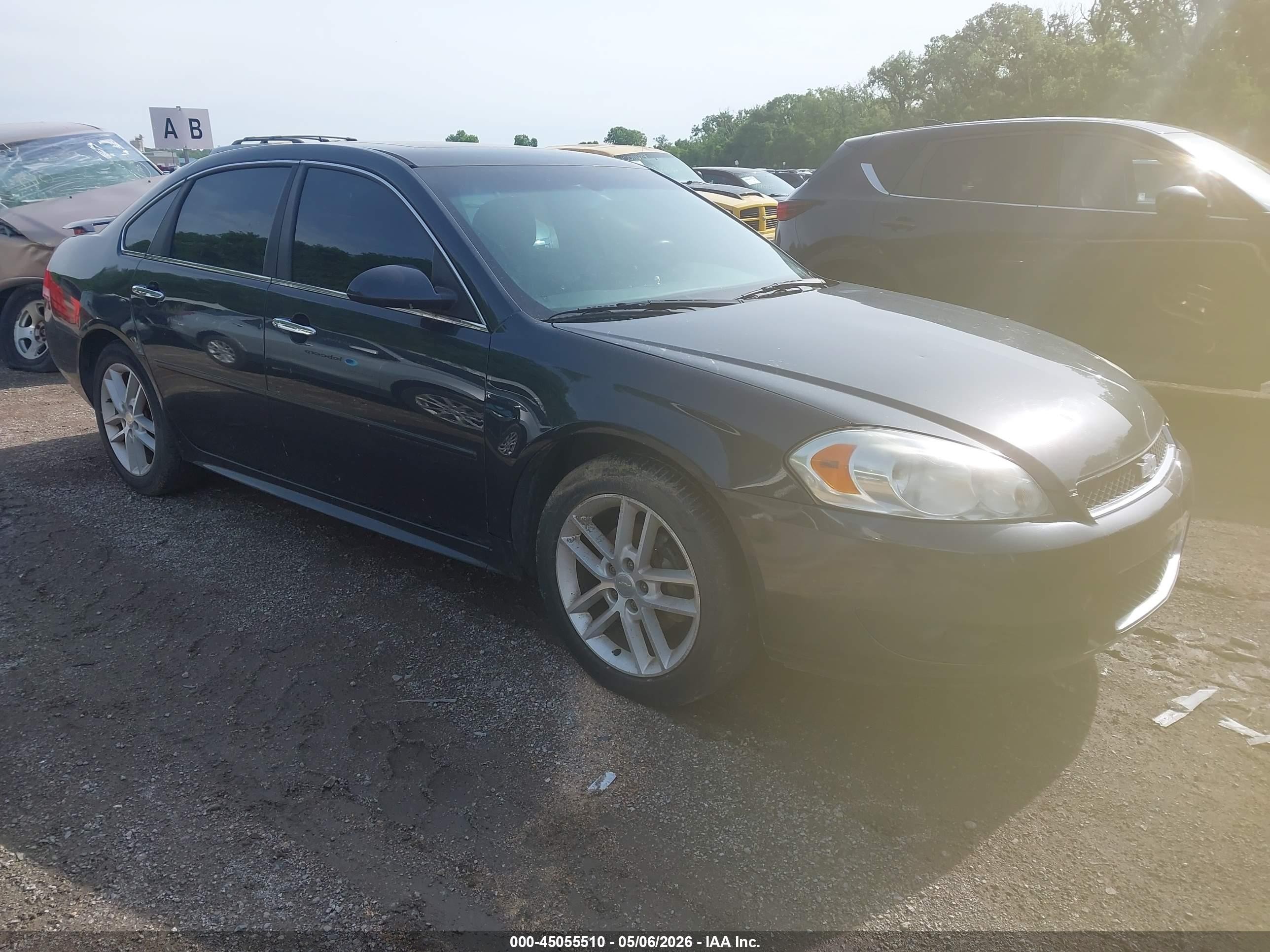 2013 Chevrolet Impala LTZ, VIN 2G1WC5E35D1200358 — Normal wear