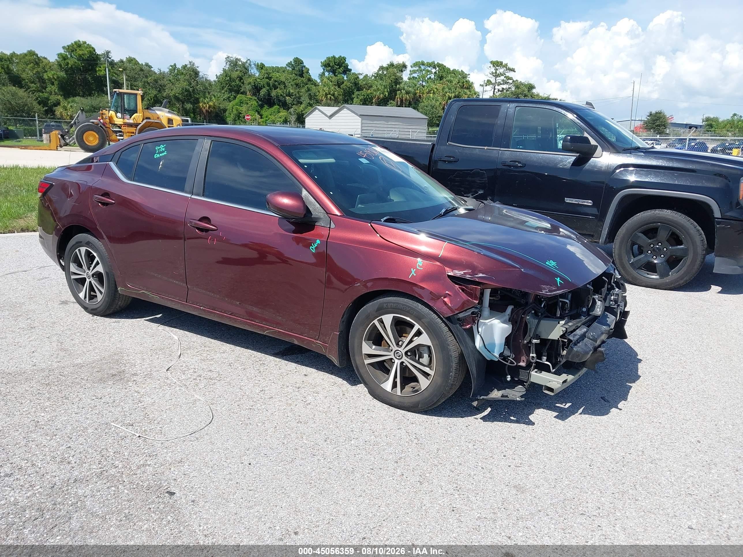 2020 Nissan Sentra SV, VIN 3N1AB8CV6LY228750 — Перед