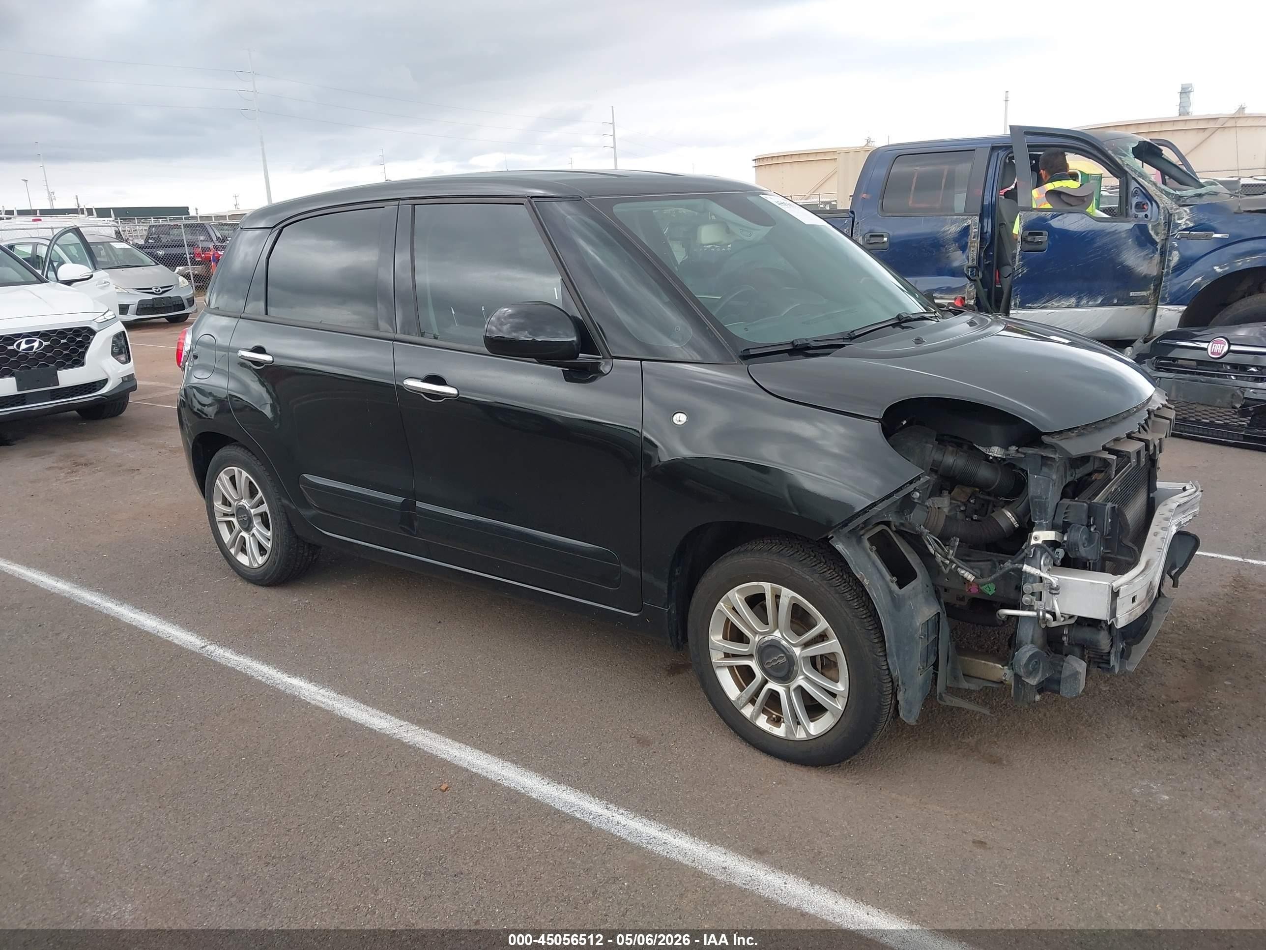 2018 FIAT 500L Pop, VIN ZFBCFAAH4JZ040796 — Перед