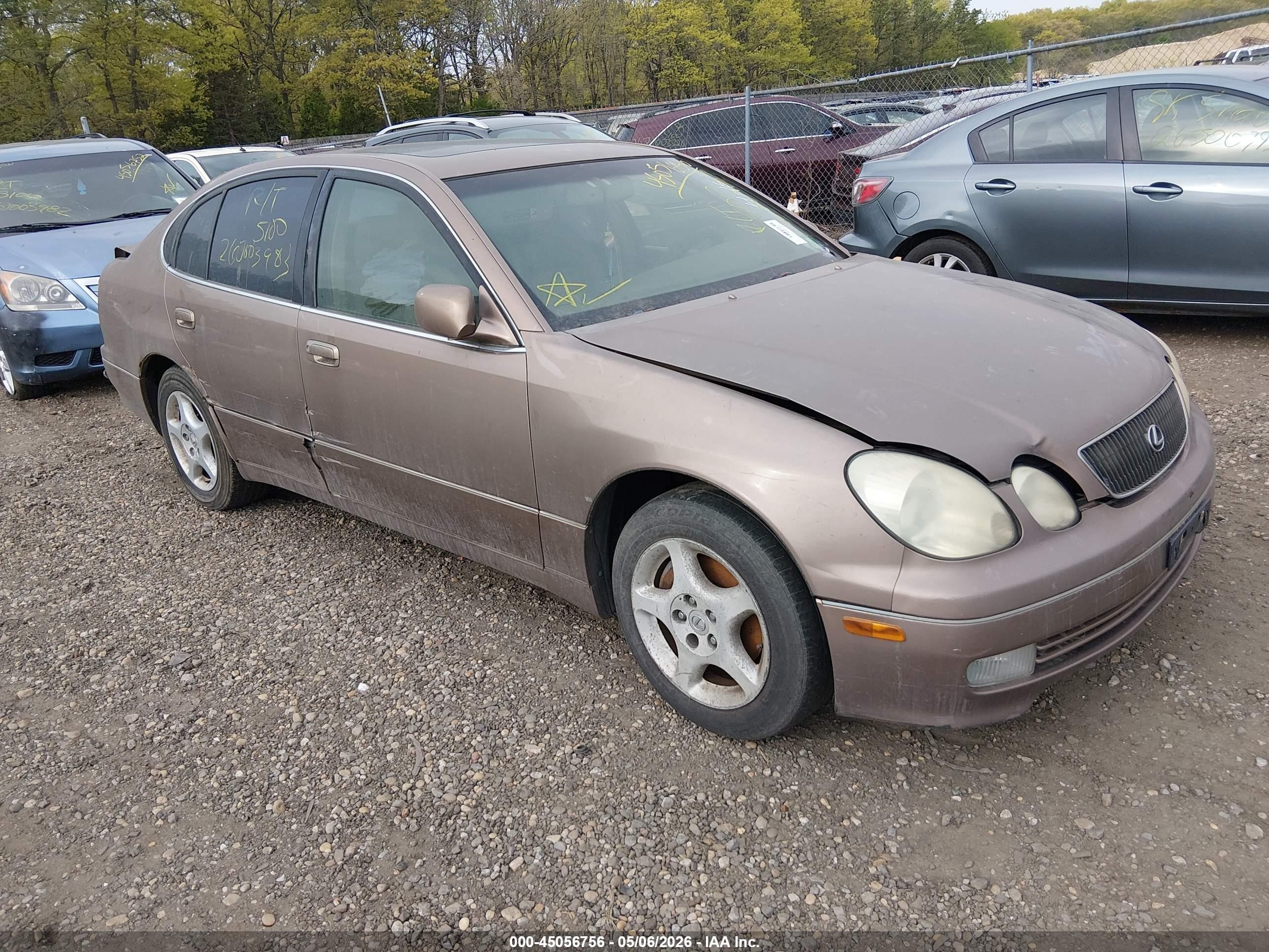 2000 Lexus GS 300, VIN JT8BD68S9Y0094623 — Side