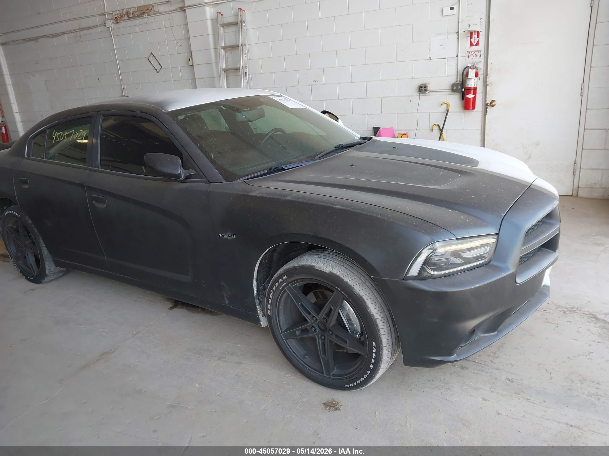2014 Dodge Charger RT, VIN 2C3CDXDTXEH278037 — Vandalism
