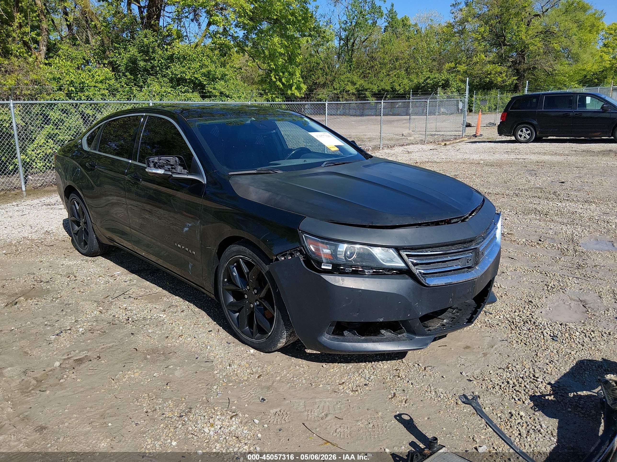 2015 Chevrolet Impala LT, VIN 2G1115SL8F9187646 — Front end