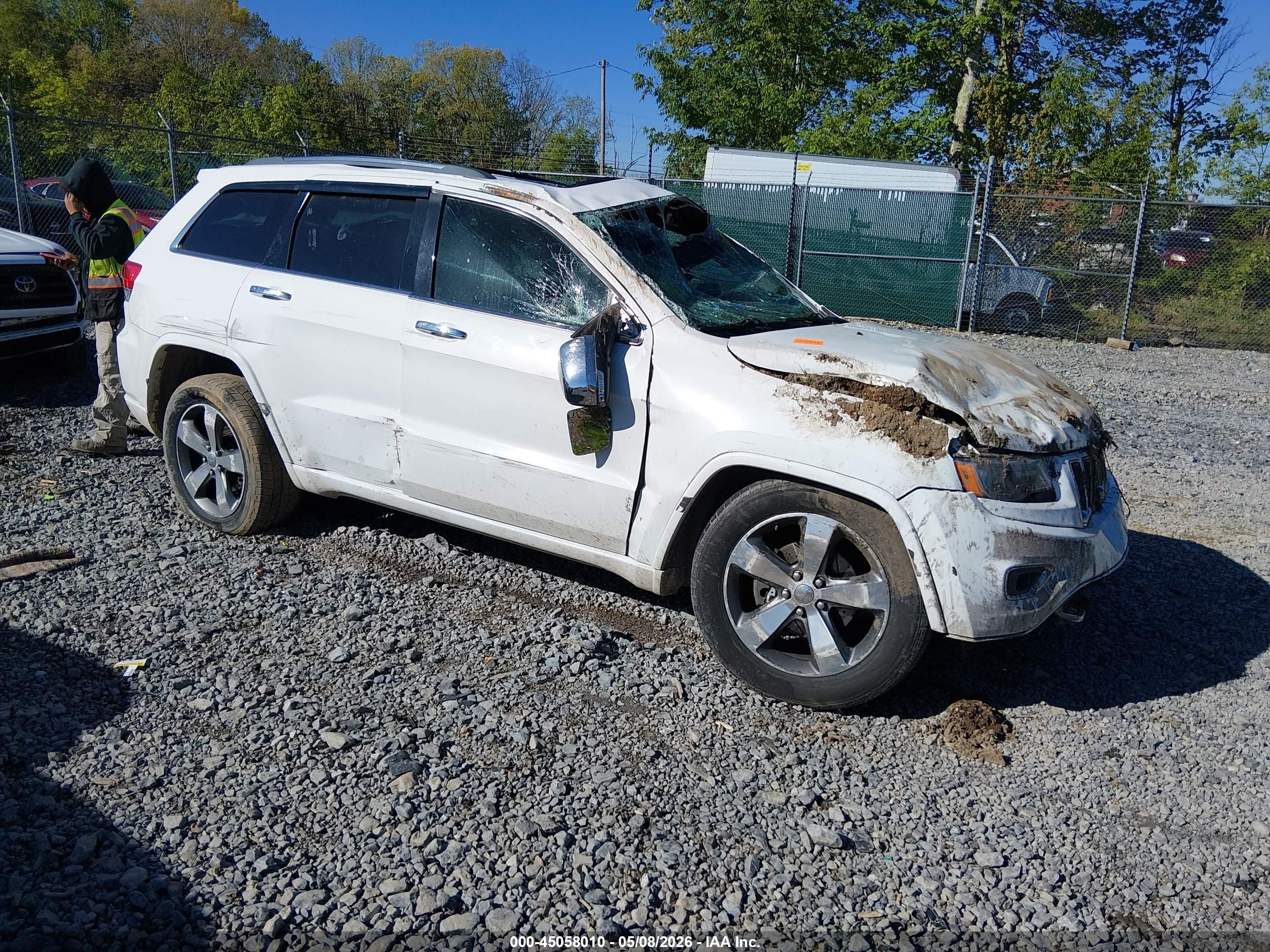 2016 Jeep Grand Cherokee High Altitude, VIN 1C4RJFCG3GC305615 — Rollover