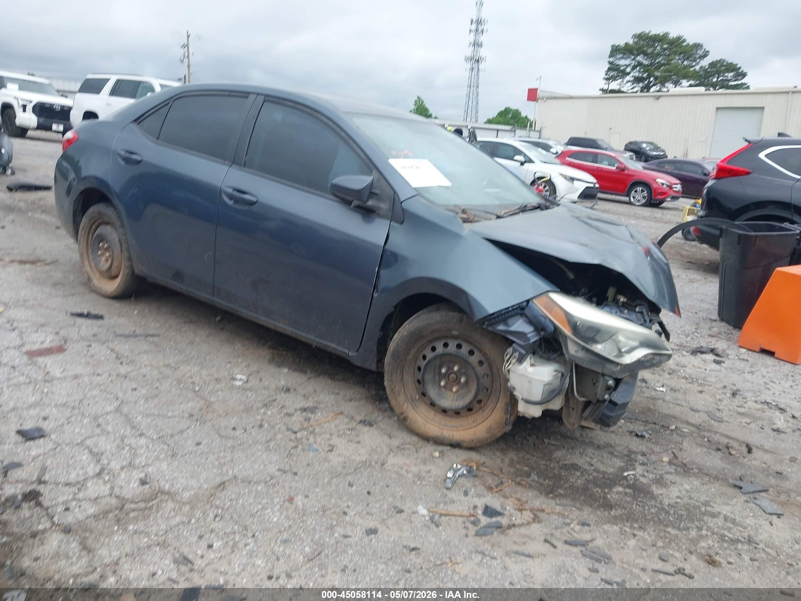 2014 Toyota Corolla S Plus, VIN 5YFBURHE6EP159541 — Front end