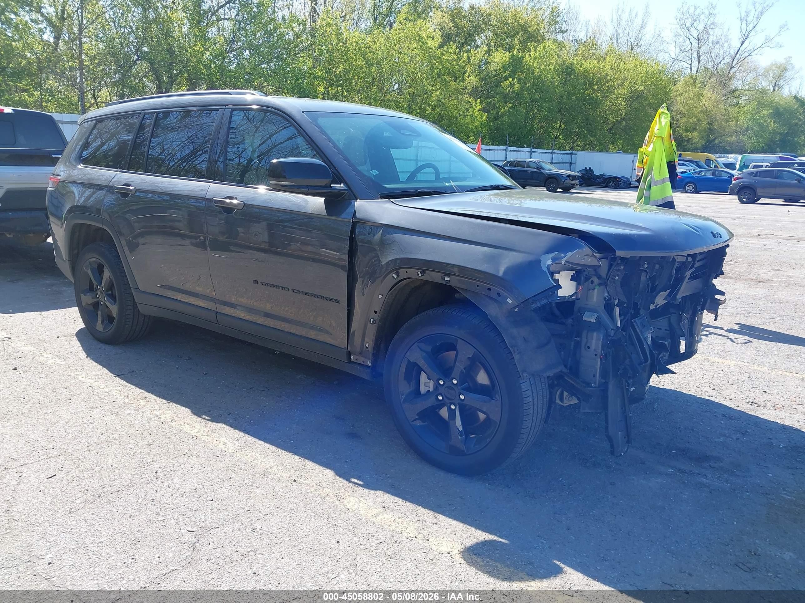 2024 Jeep Grand Cherokee Limited, VIN 1C4RJKBG5R8506271 — Front end