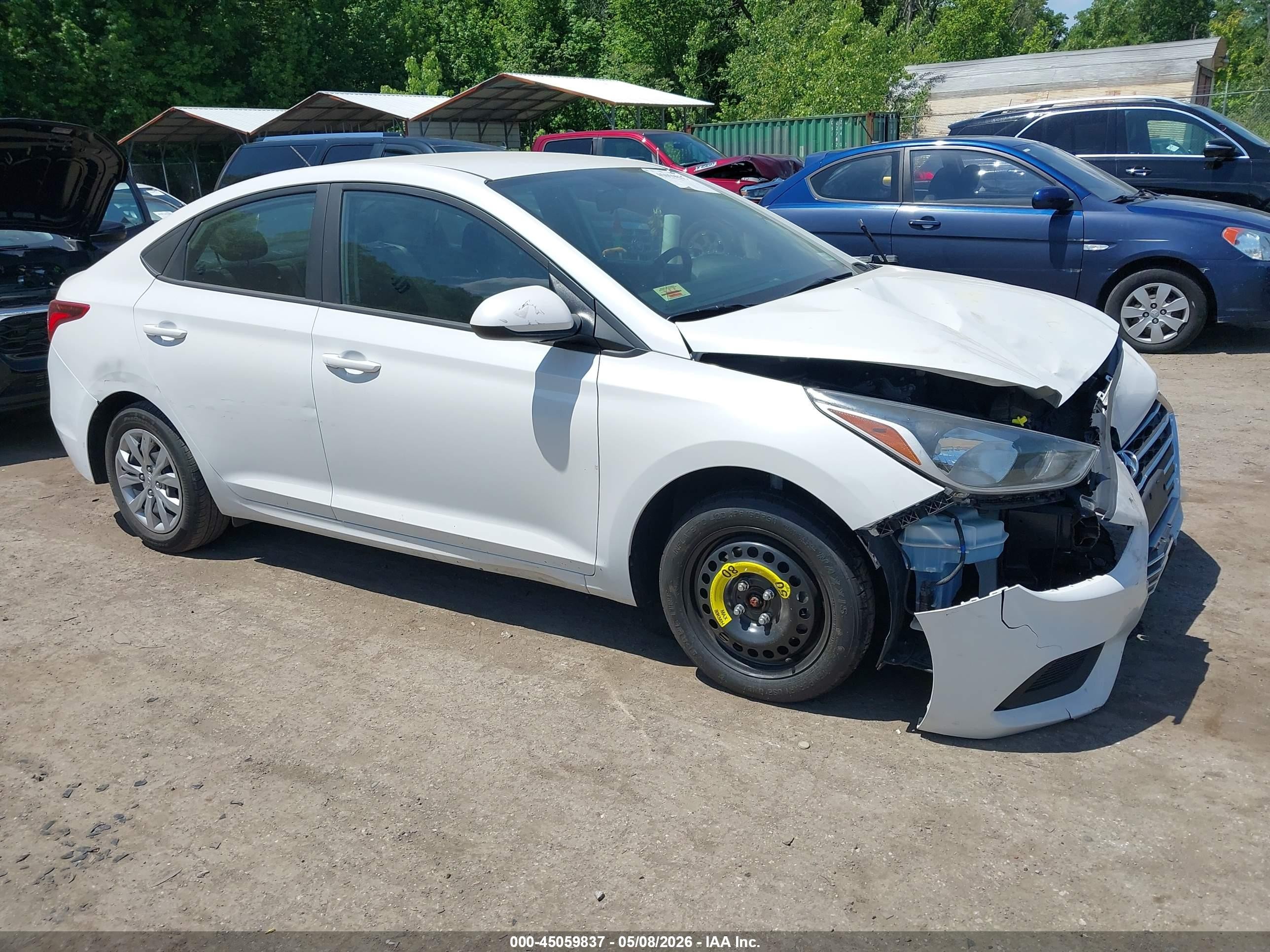 2022 Hyundai Accent SE, VIN 3KPC24A61NE177088 — Front end