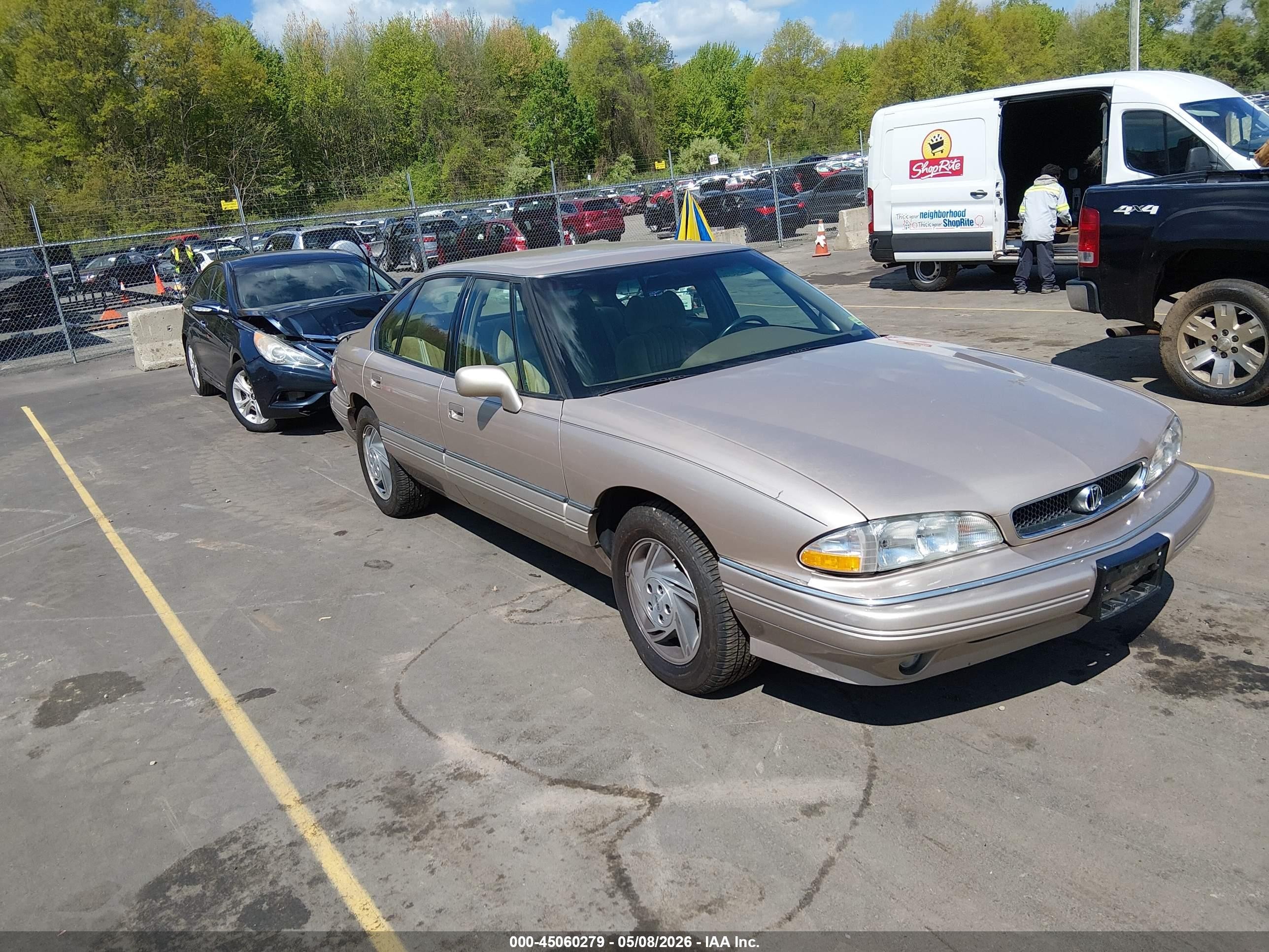 1995 Pontiac Bonneville SE, VIN 1G2HX52K5S4269556 — Обычный износ