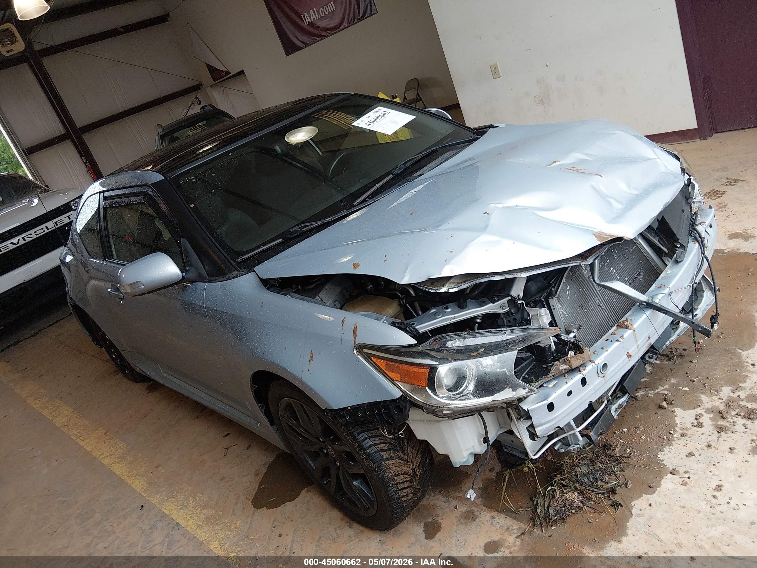 2014 Scion tC, VIN JTKJF5C72E3070297 — Front end
