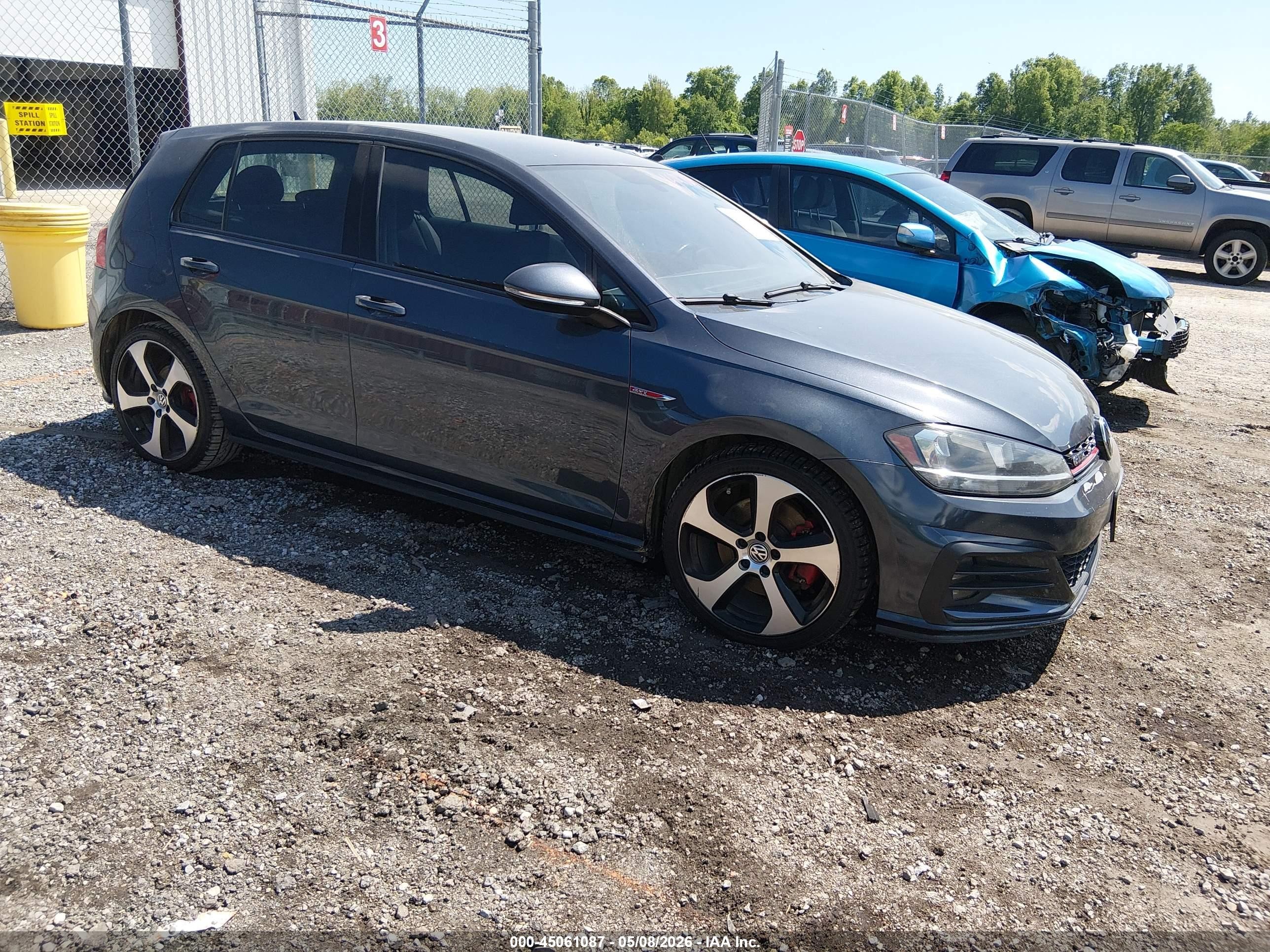 2018 Volkswagen Golf GTI S, VIN 3VW547AU0JM254548 — Normal wear