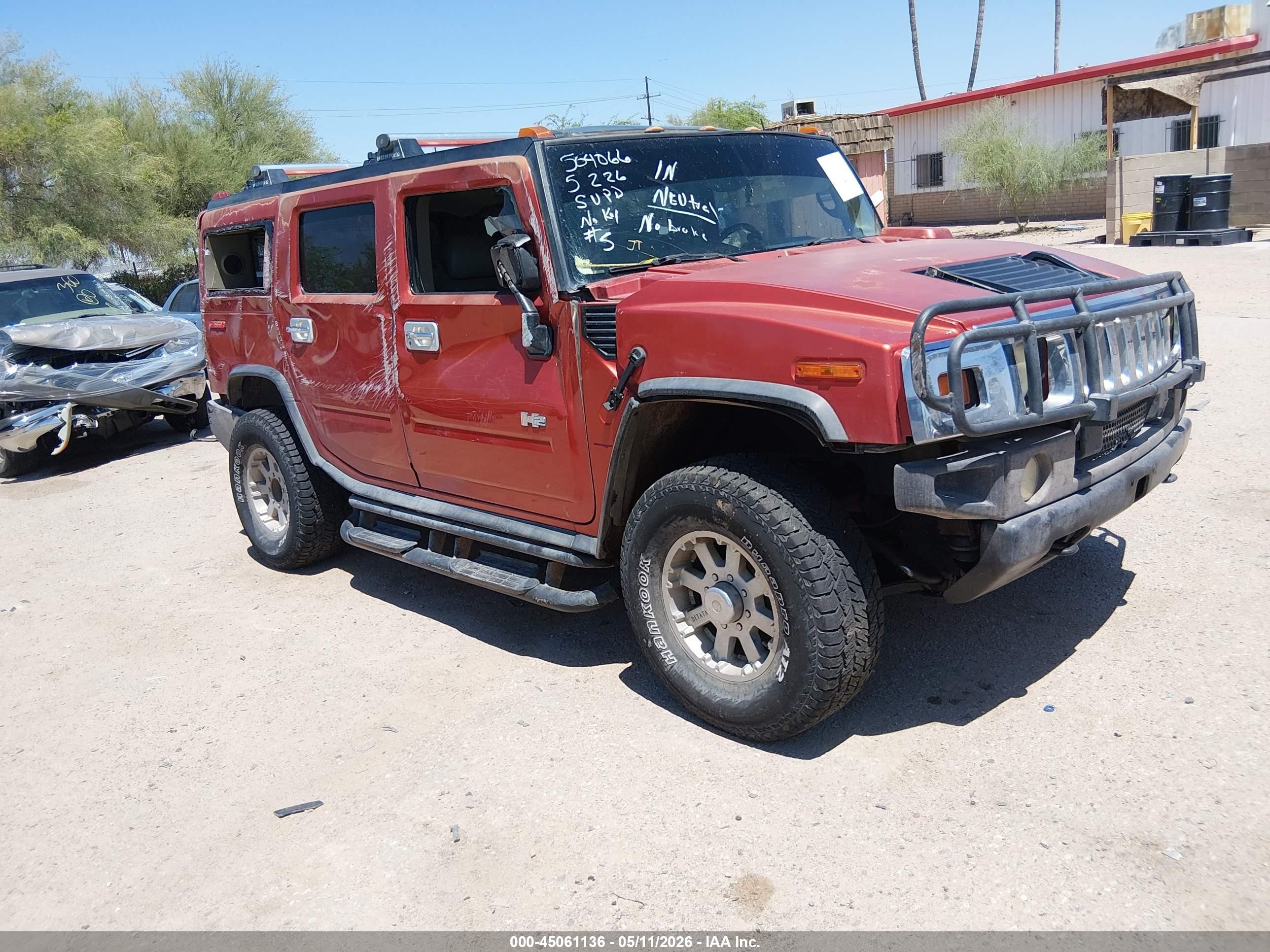 2003 Hummer H2, VIN 5GRGN23U23H108313 — Side