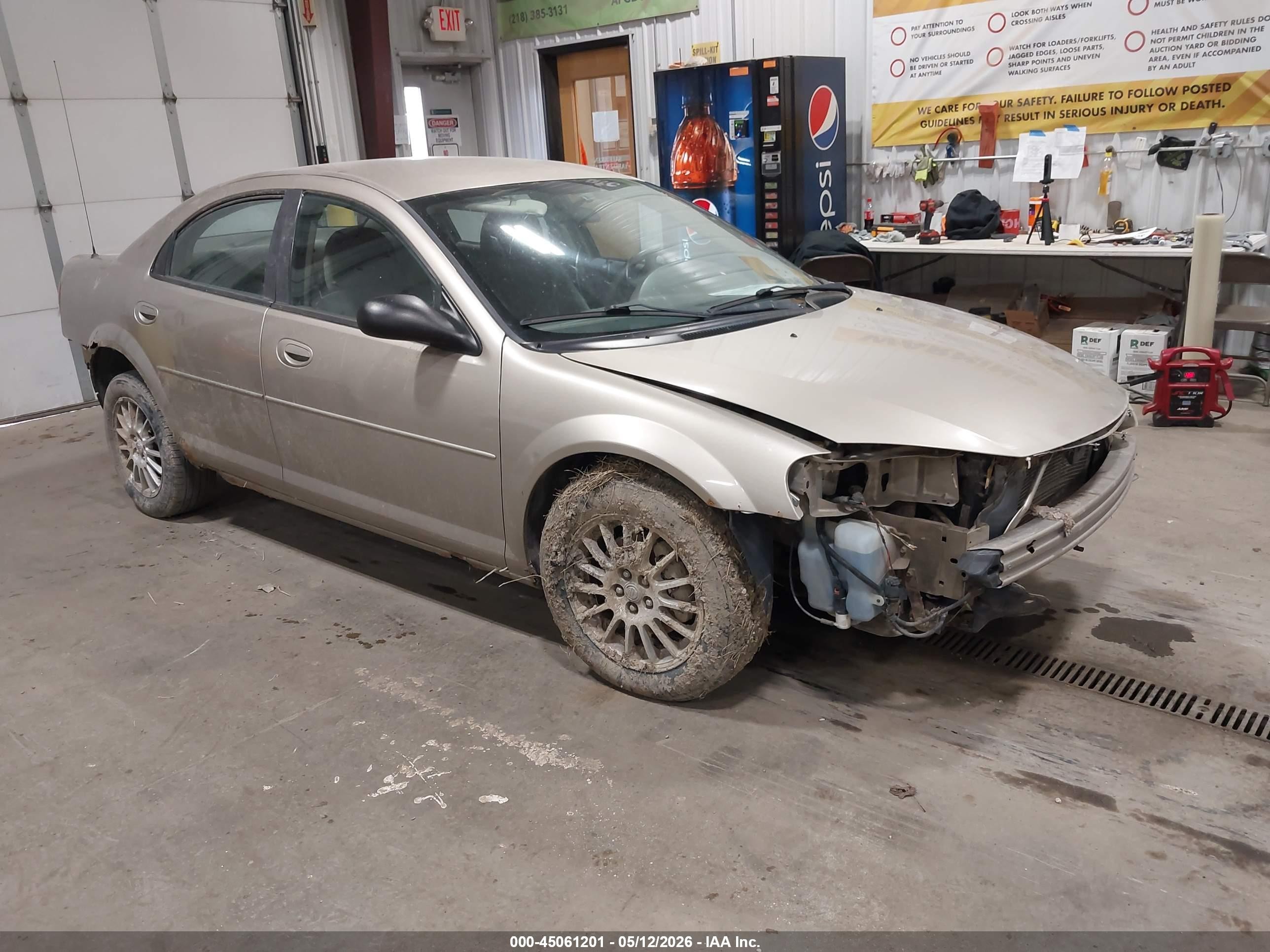 2004 Chrysler Sebring LX, VIN 1C3EL46X84N273676 — All over