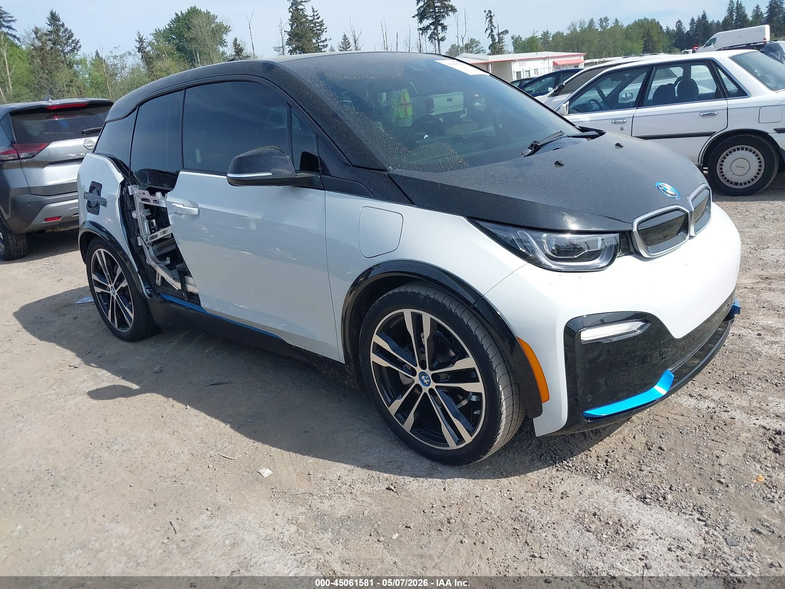 2019 BMW i3 s, VIN WBY8P8C50K7E02536 — Зад