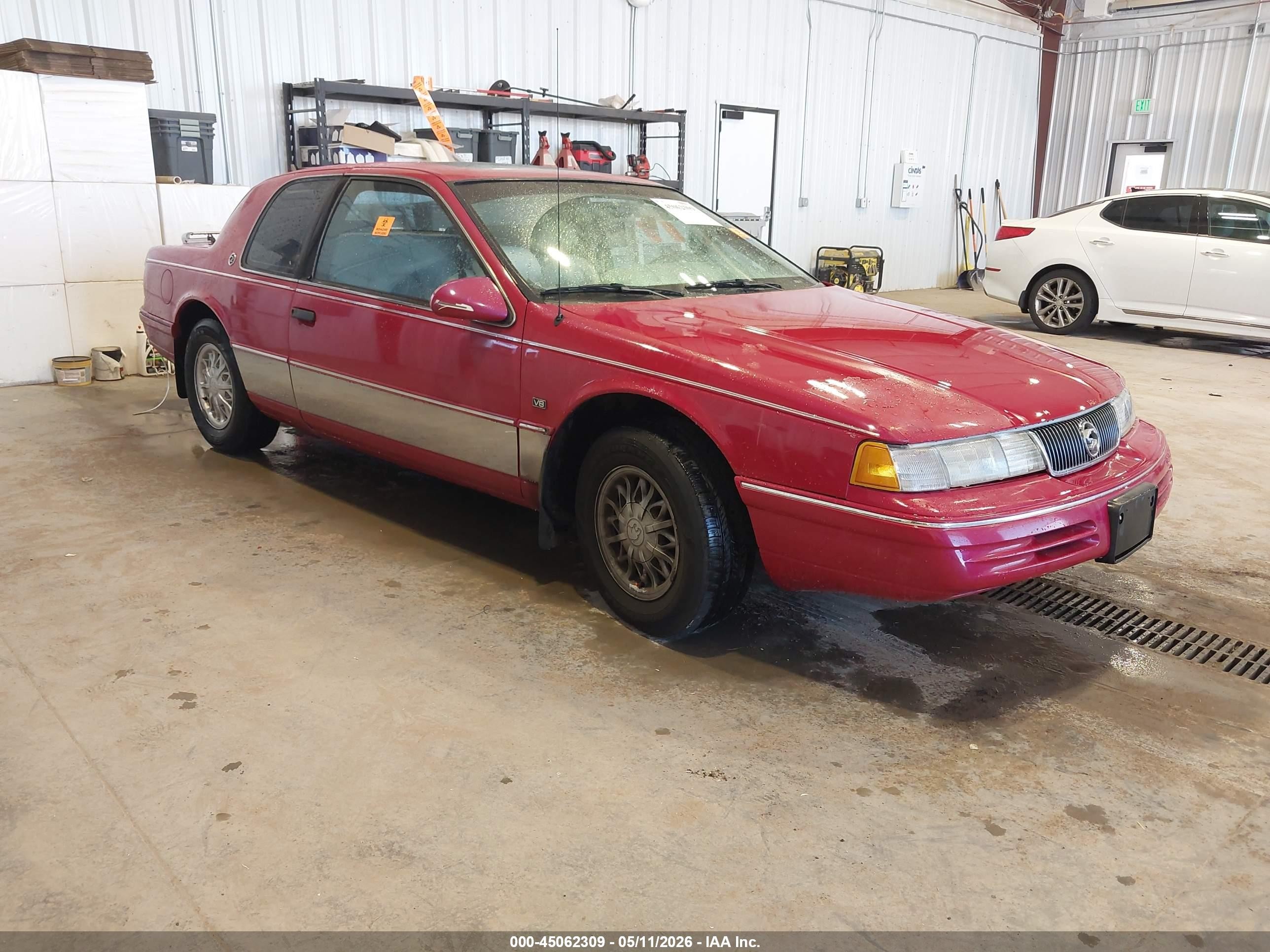 1993 Mercury Cougar, VIN 1MEPM62T4PH649582 — Фото с аукциона 1 of 5