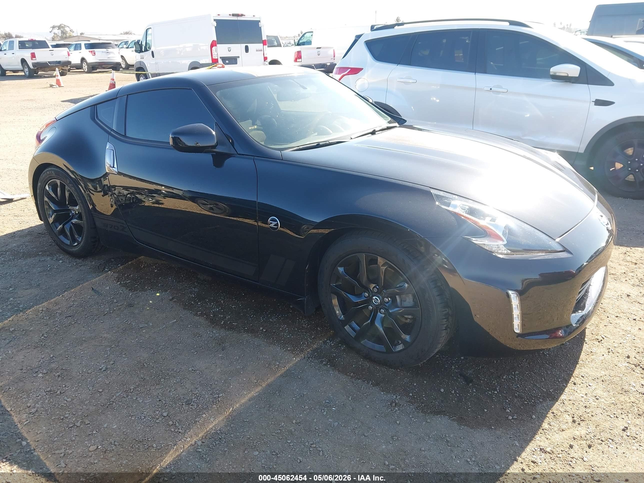 2019 Nissan 370Z Sport Touring, VIN JN1AZ4EH6KM421008 — Side