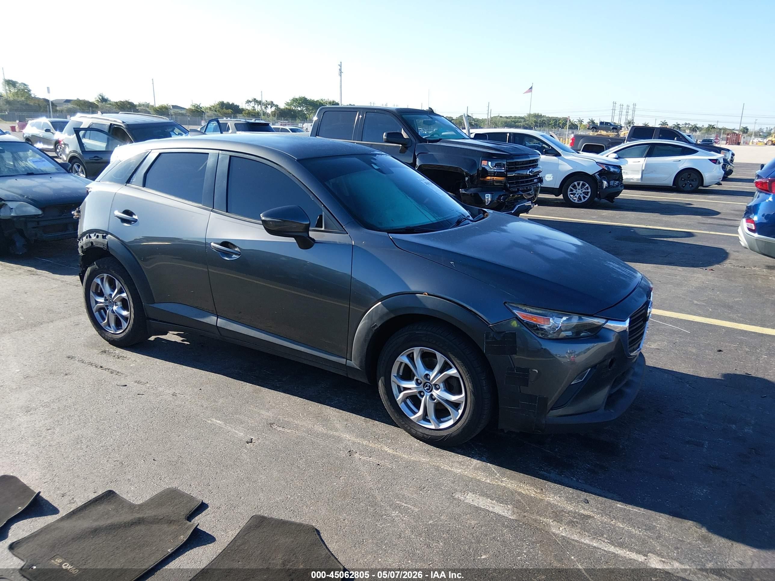 2019 Mazda CX-3 Sport, VIN JM1DKDB74K0445258 — Rear end