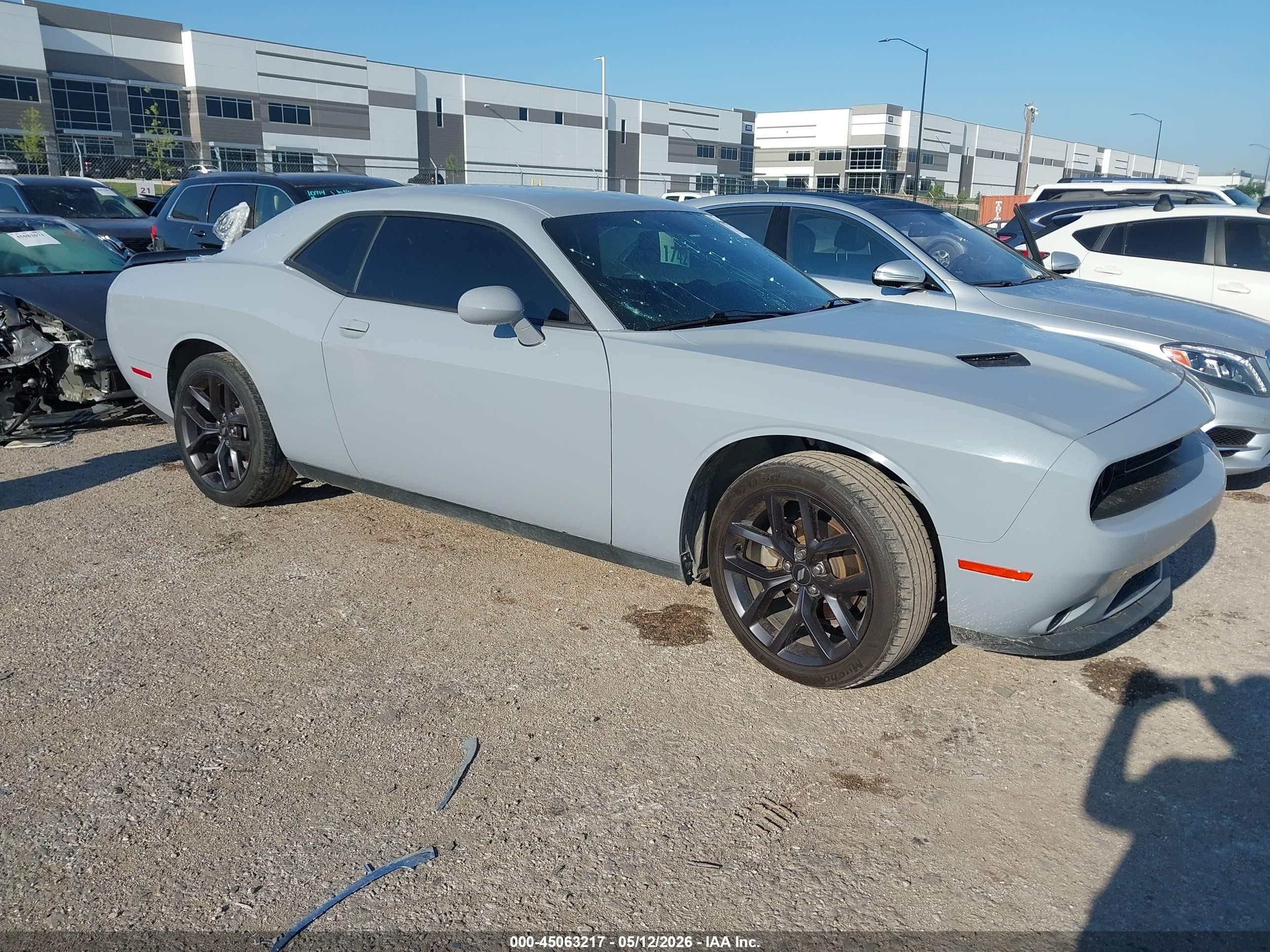 2021 Dodge Challenger SXT, VIN 2C3CDZAG0MH573441 — Стихия