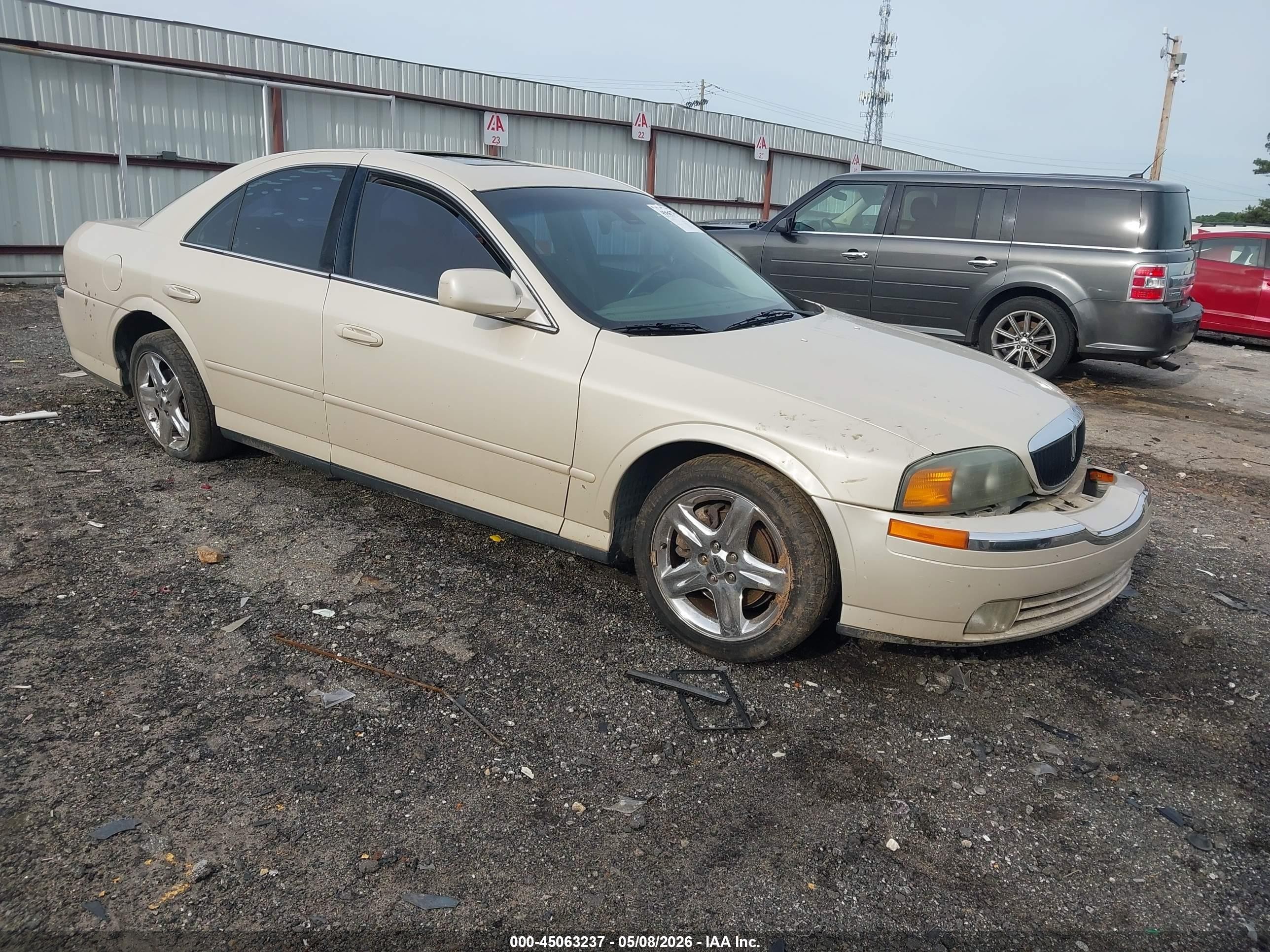 2002 Lincoln LS w/Base Pkg, VIN 1LNHM87A22Y713311 — По всему кузову