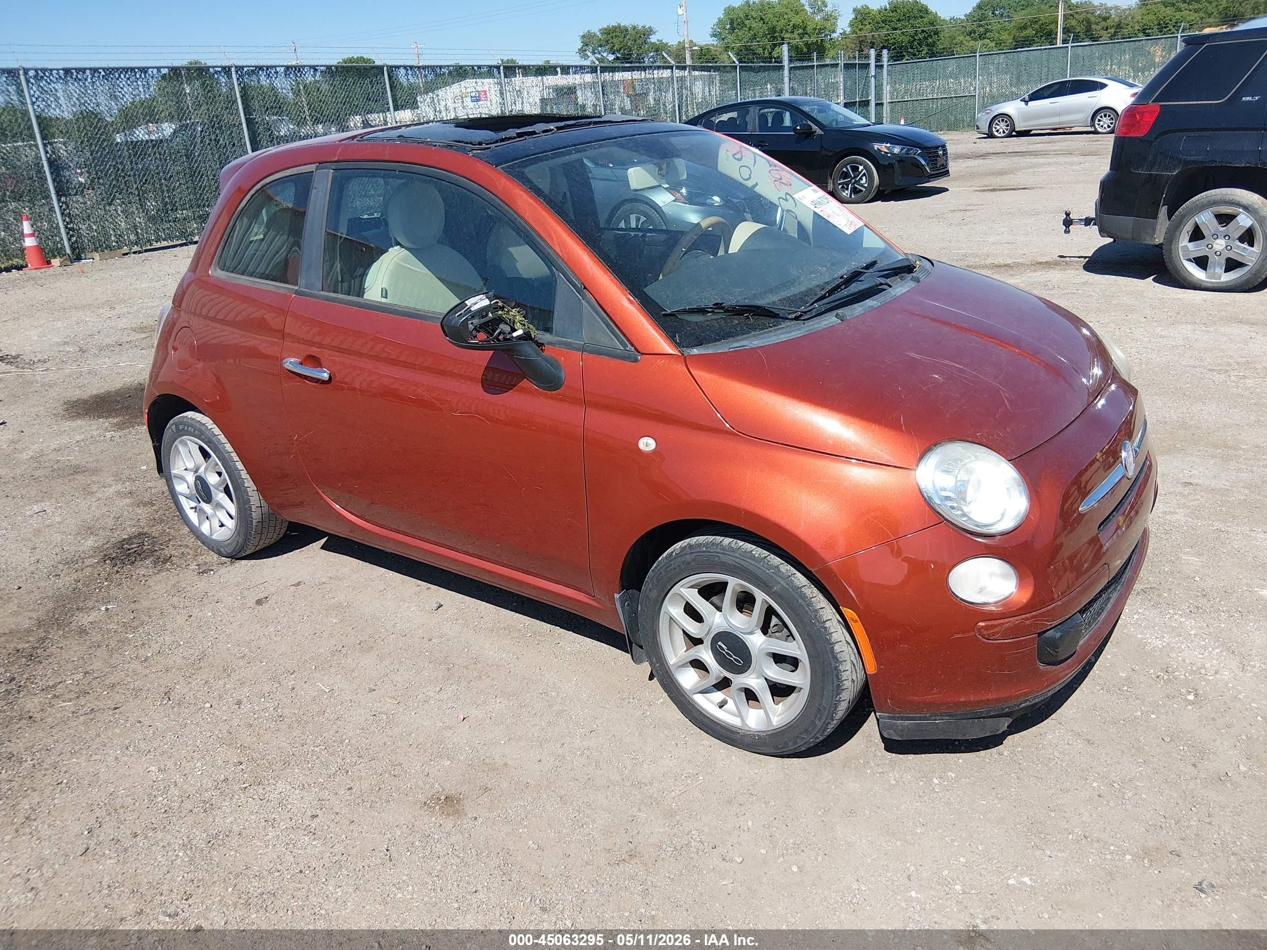 2013 FIAT 500 Pop, VIN 3C3CFFAR5DT513298 — Крыша