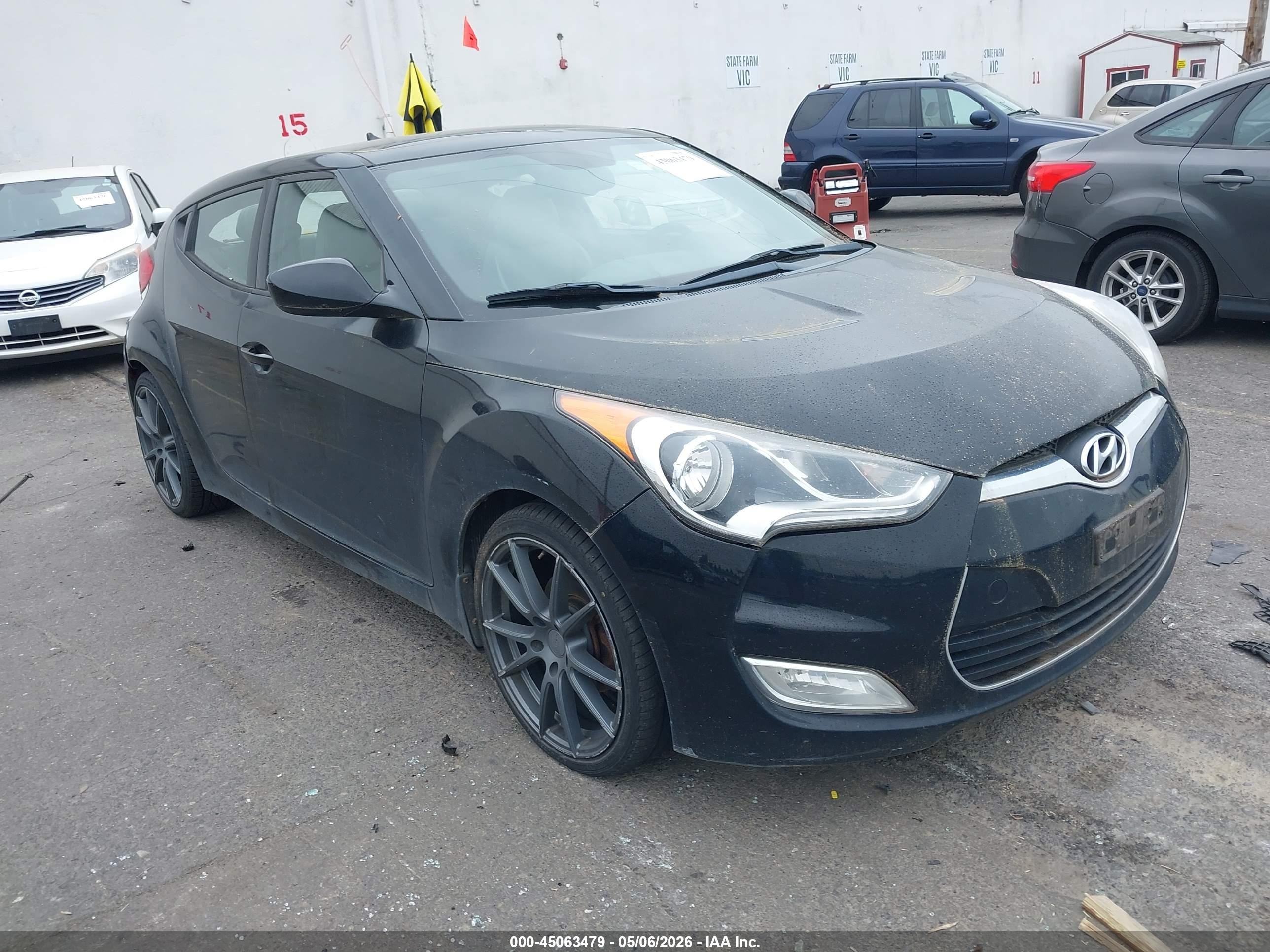 2013 Hyundai Veloster w/Black Int, VIN KMHTC6AD1DU088429 — Обычный износ