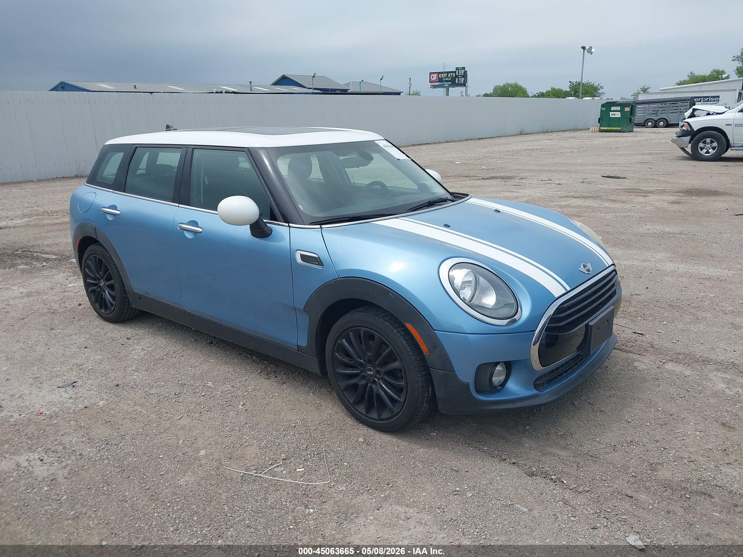 2017 MINI Clubman Cooper, VIN WMWLN5C33H2E33913 — Fresh water flood