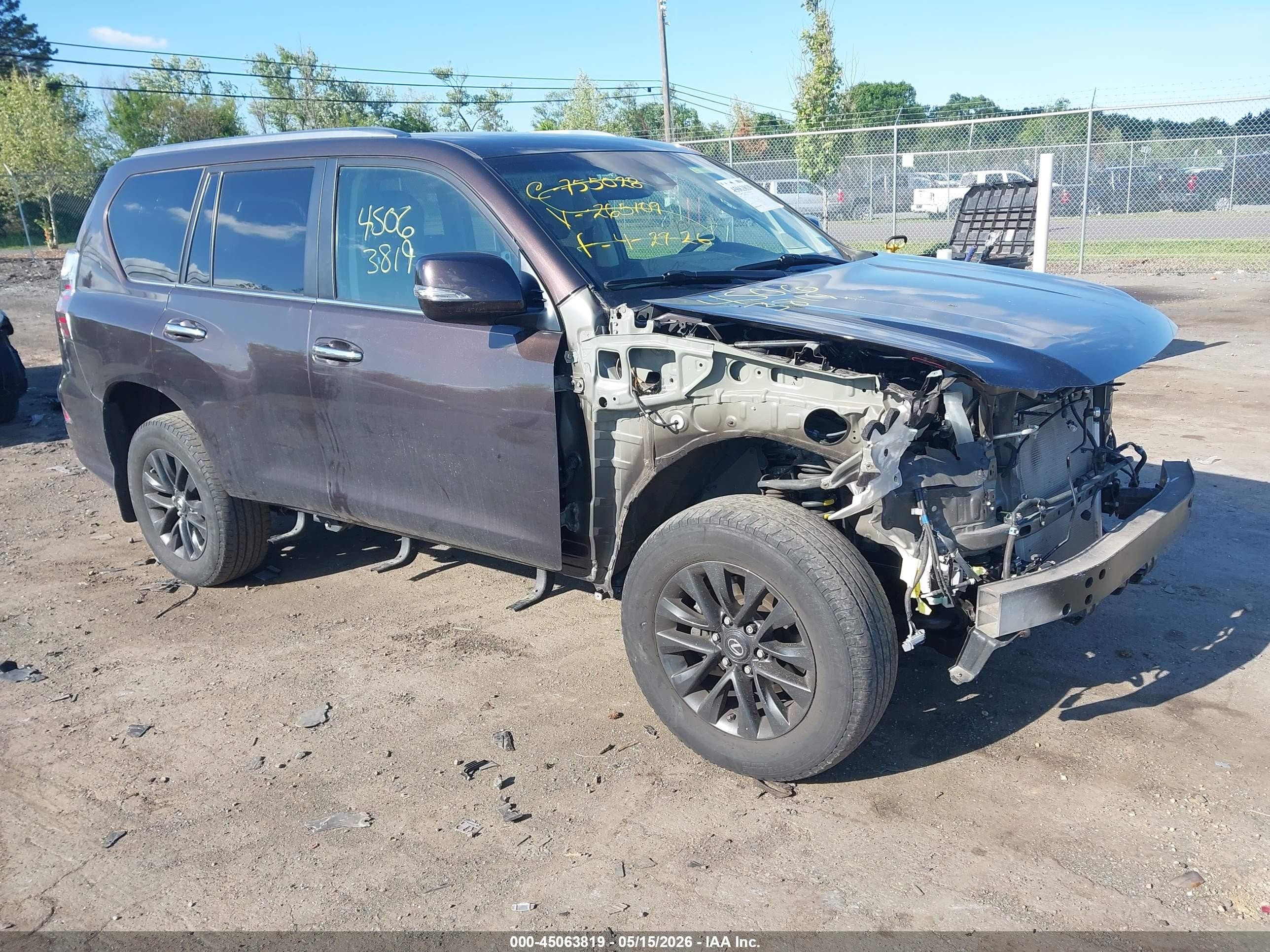 2020 Lexus GX 460 Premium, VIN JTJAM7BX7L5265109 — Front end