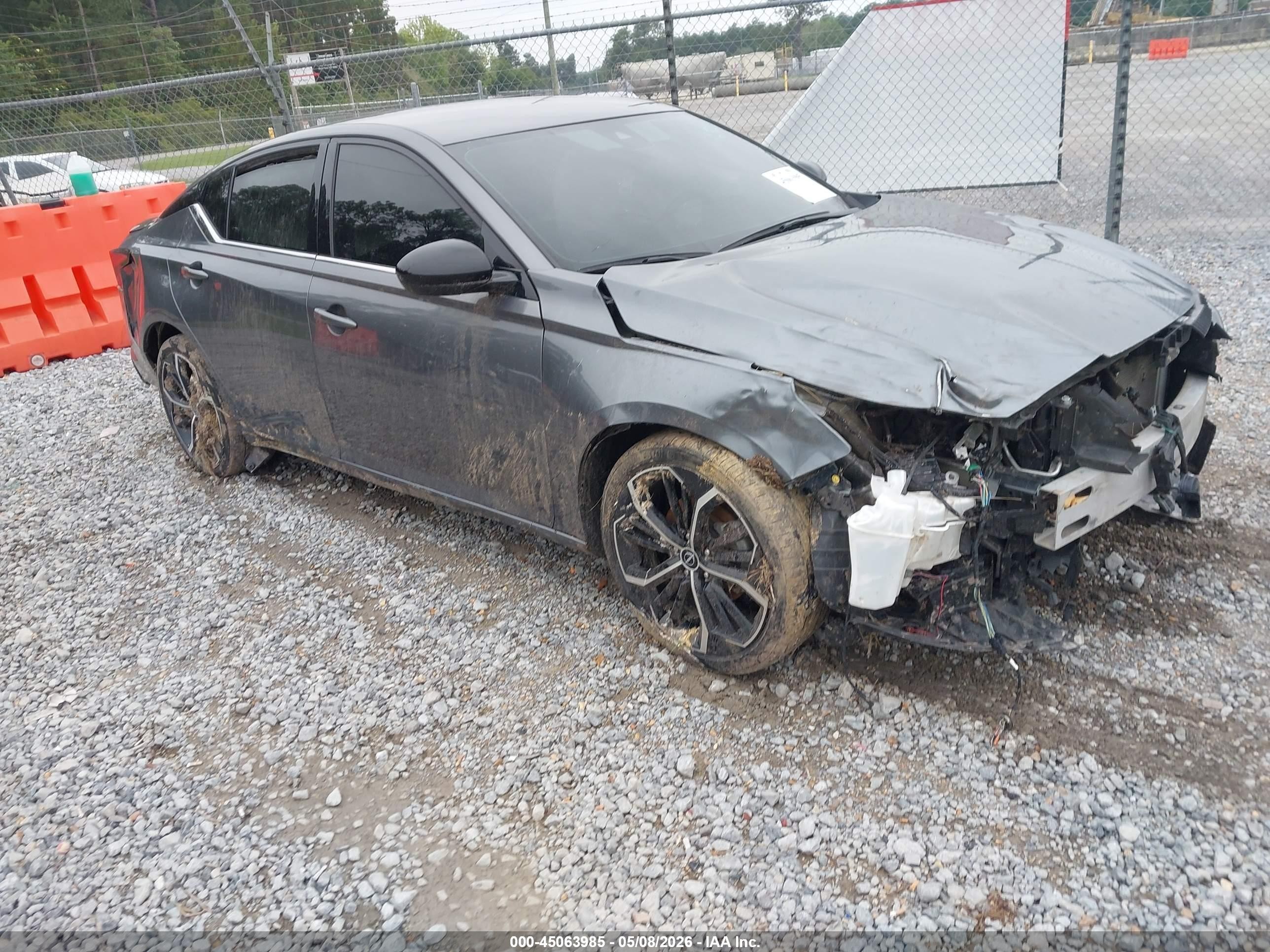 2024 Nissan Altima SR, VIN 1N4BL4CV7RN334479 — Front end