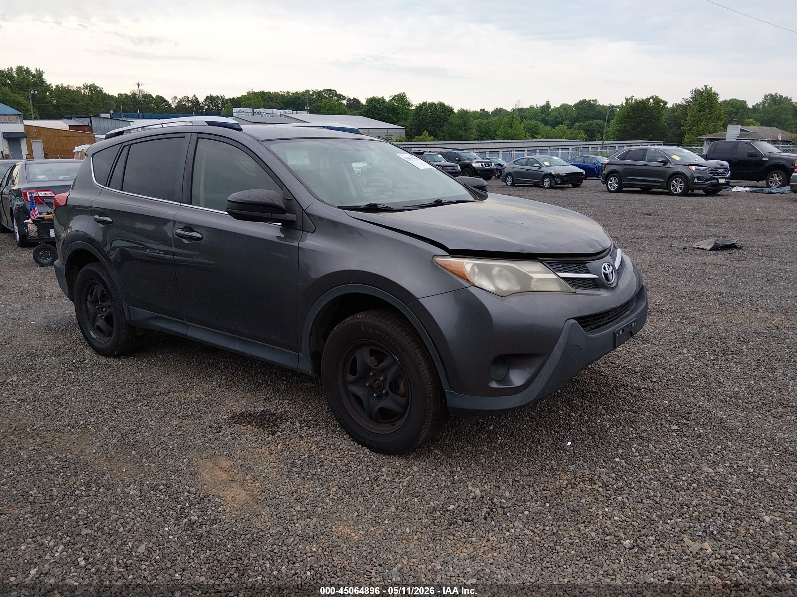 2015 Toyota RAV4 LE, VIN JTMZFREV8FJ058665 — All over