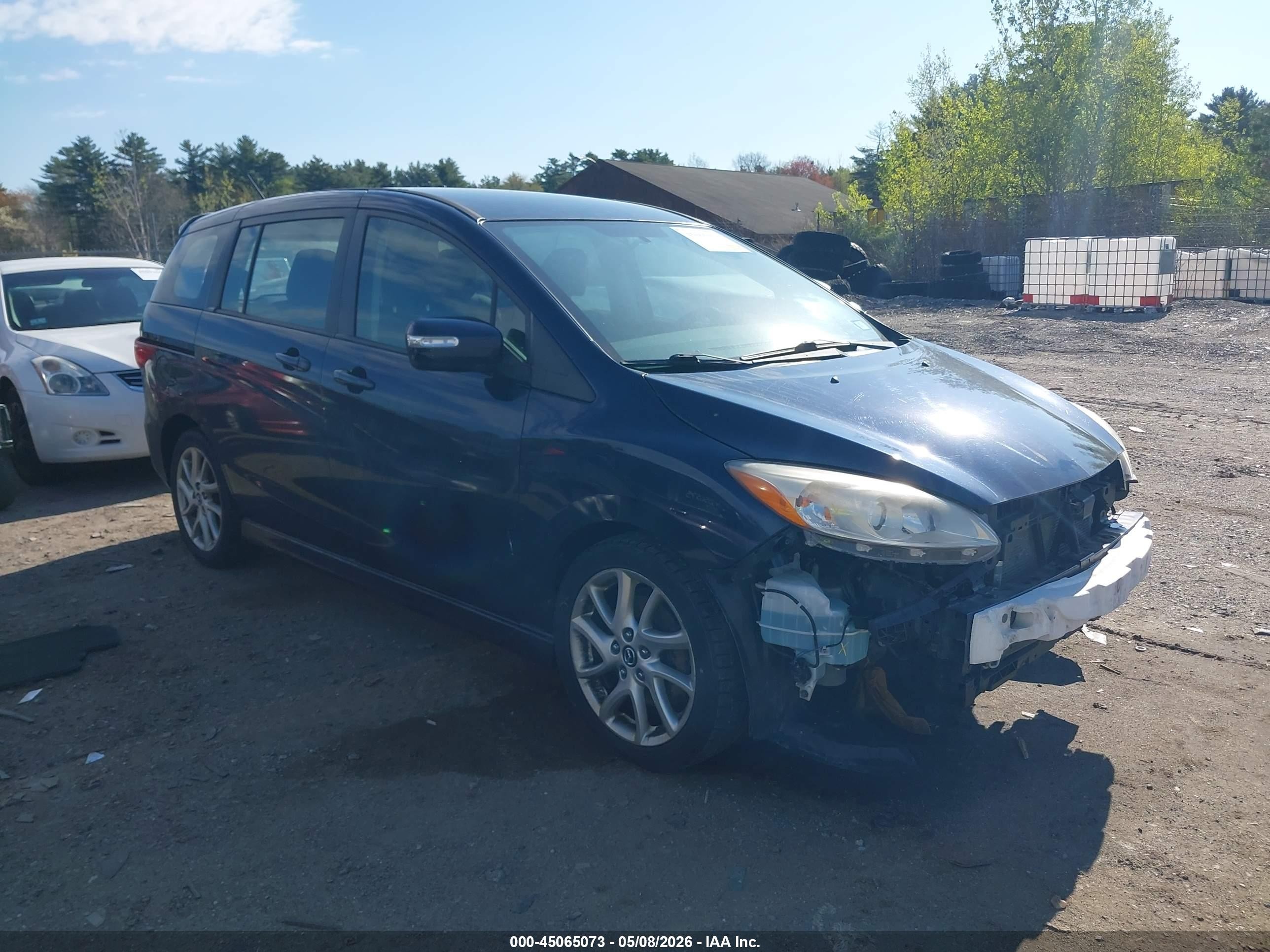 2015 Mazda 5 Touring, VIN JM1CW2CL8F0182469 — Front end
