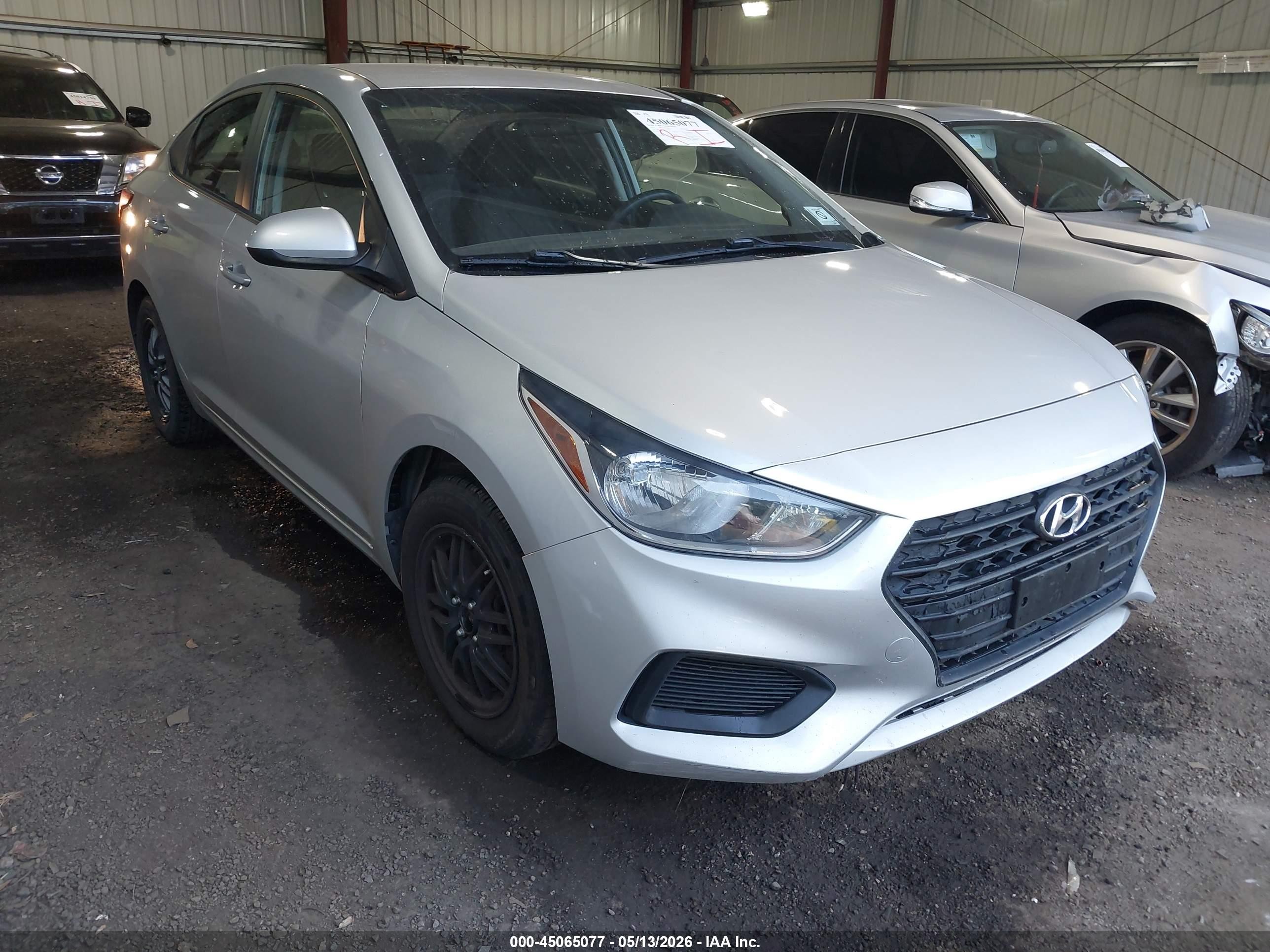 2022 Hyundai Accent SEL, VIN 3KPC24A64NE157417 — Side