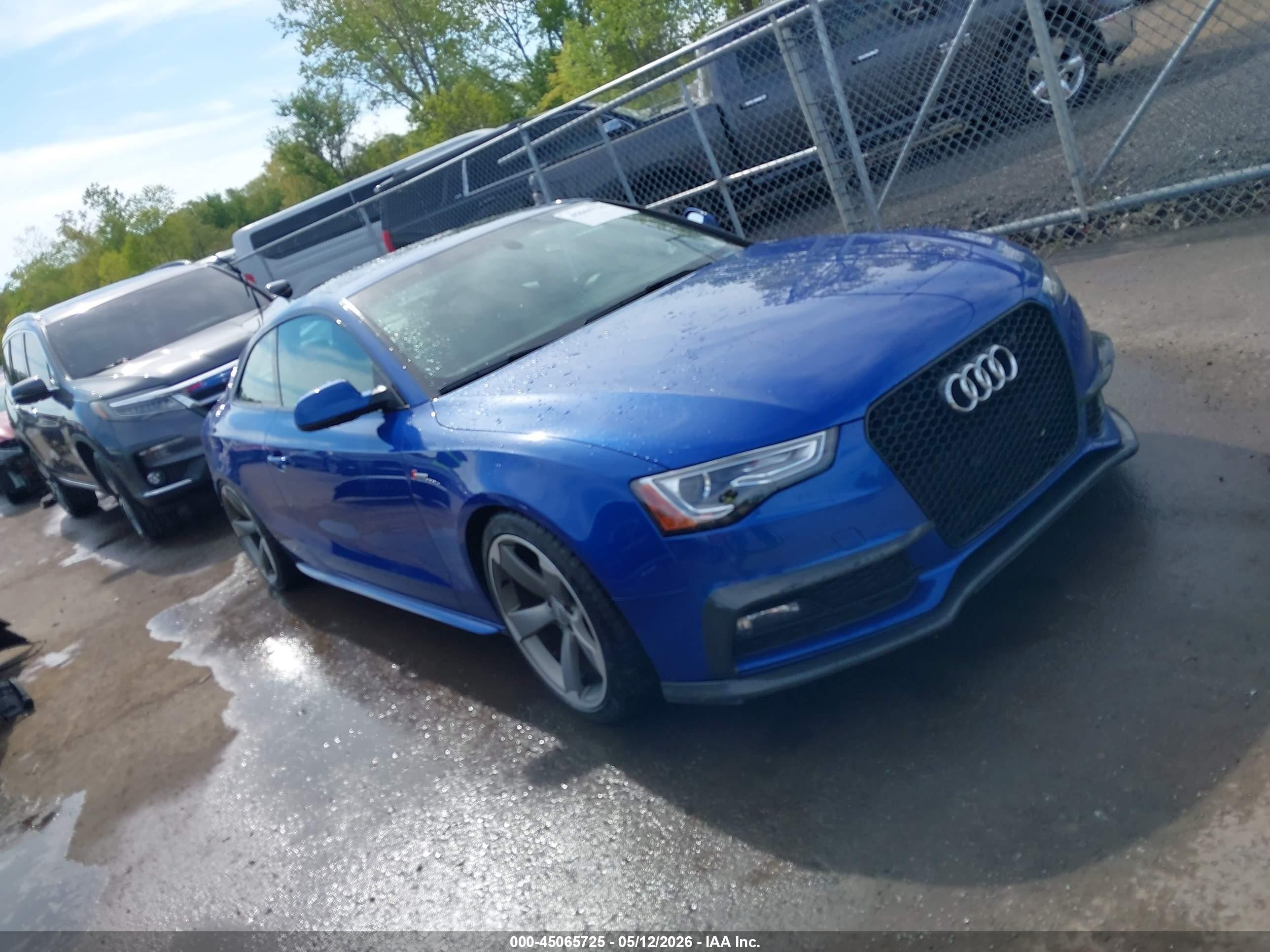 2015 Audi S5 Premium Plus, VIN WAUGGAFR6FA049998 — Зад